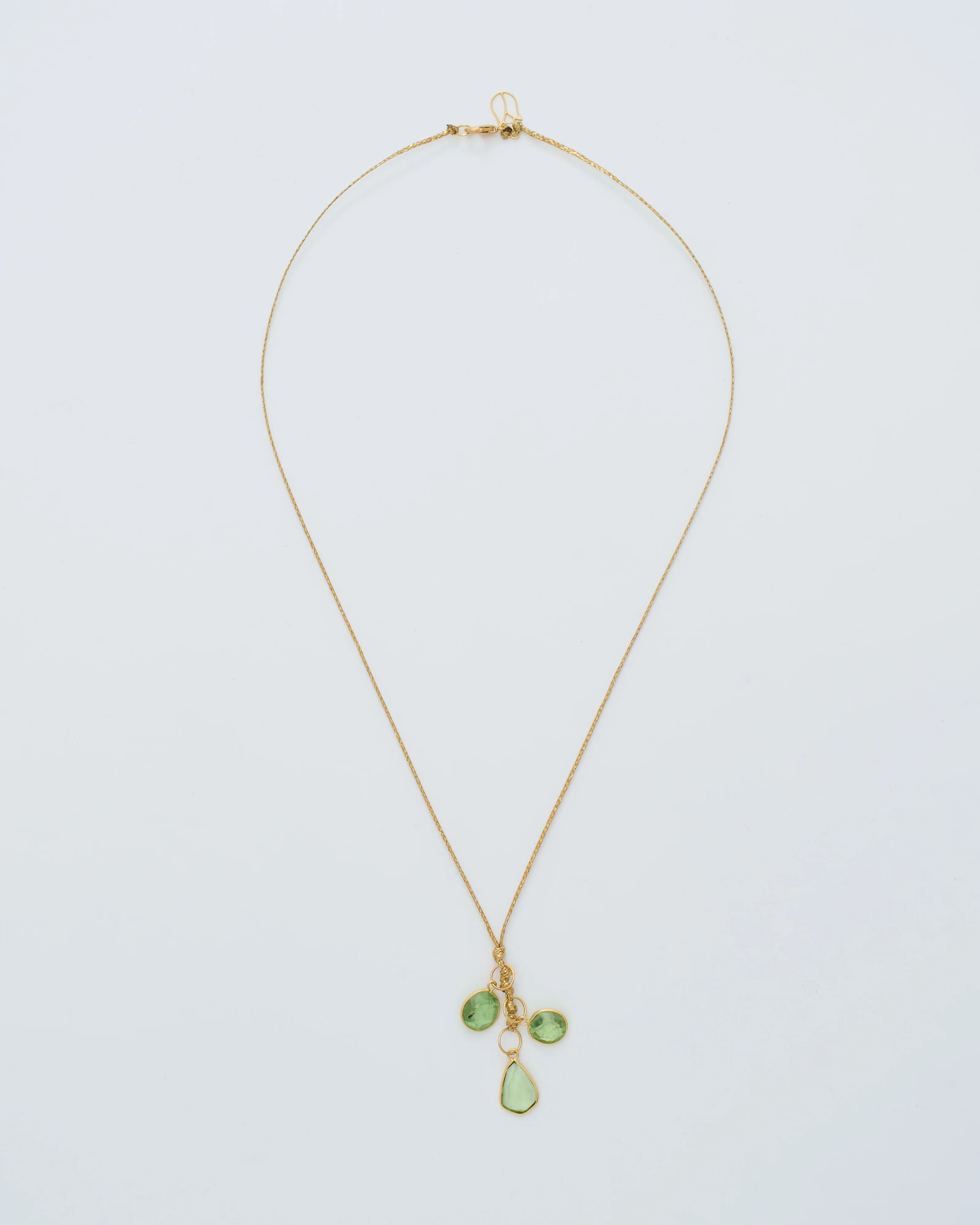 18kt gold pstm myanmar tender triple pendants on cord - Image 9