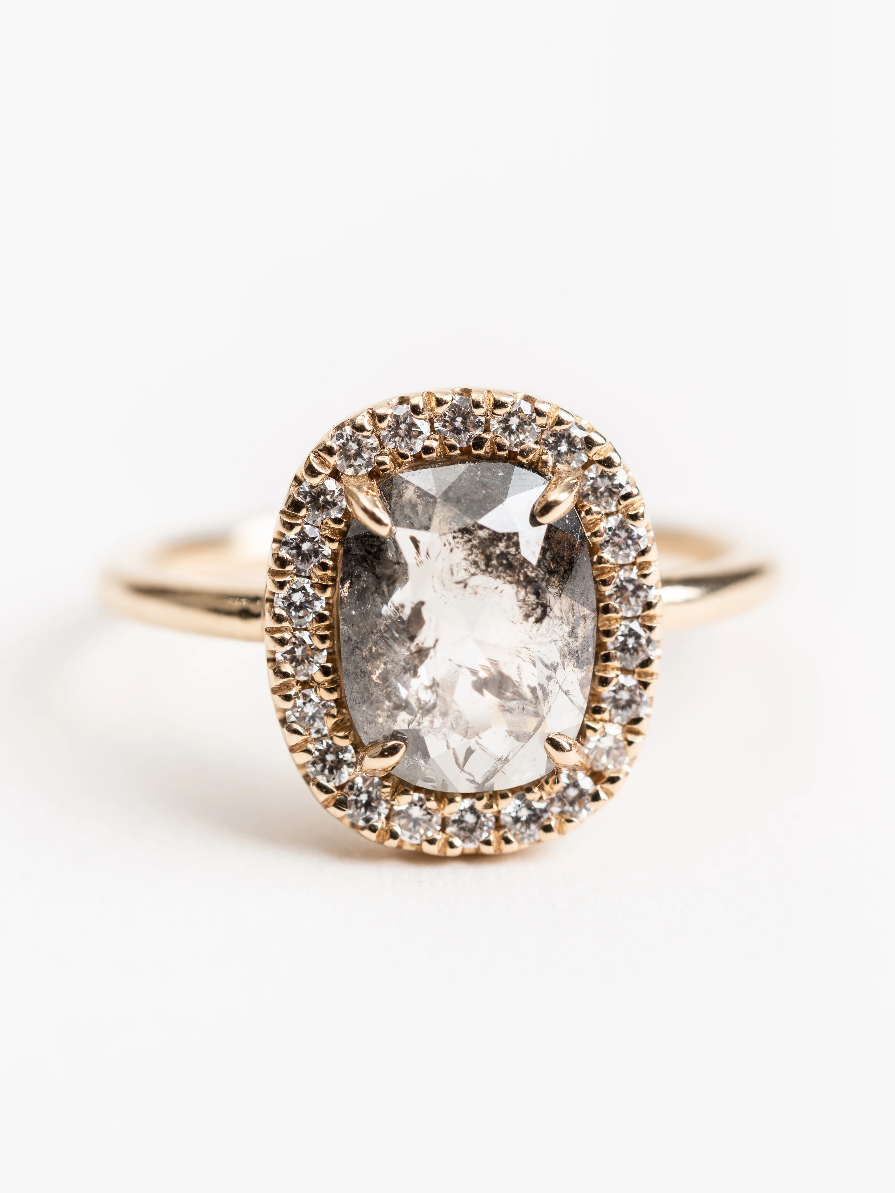 black oval diamond ring with halo setting - Image 4