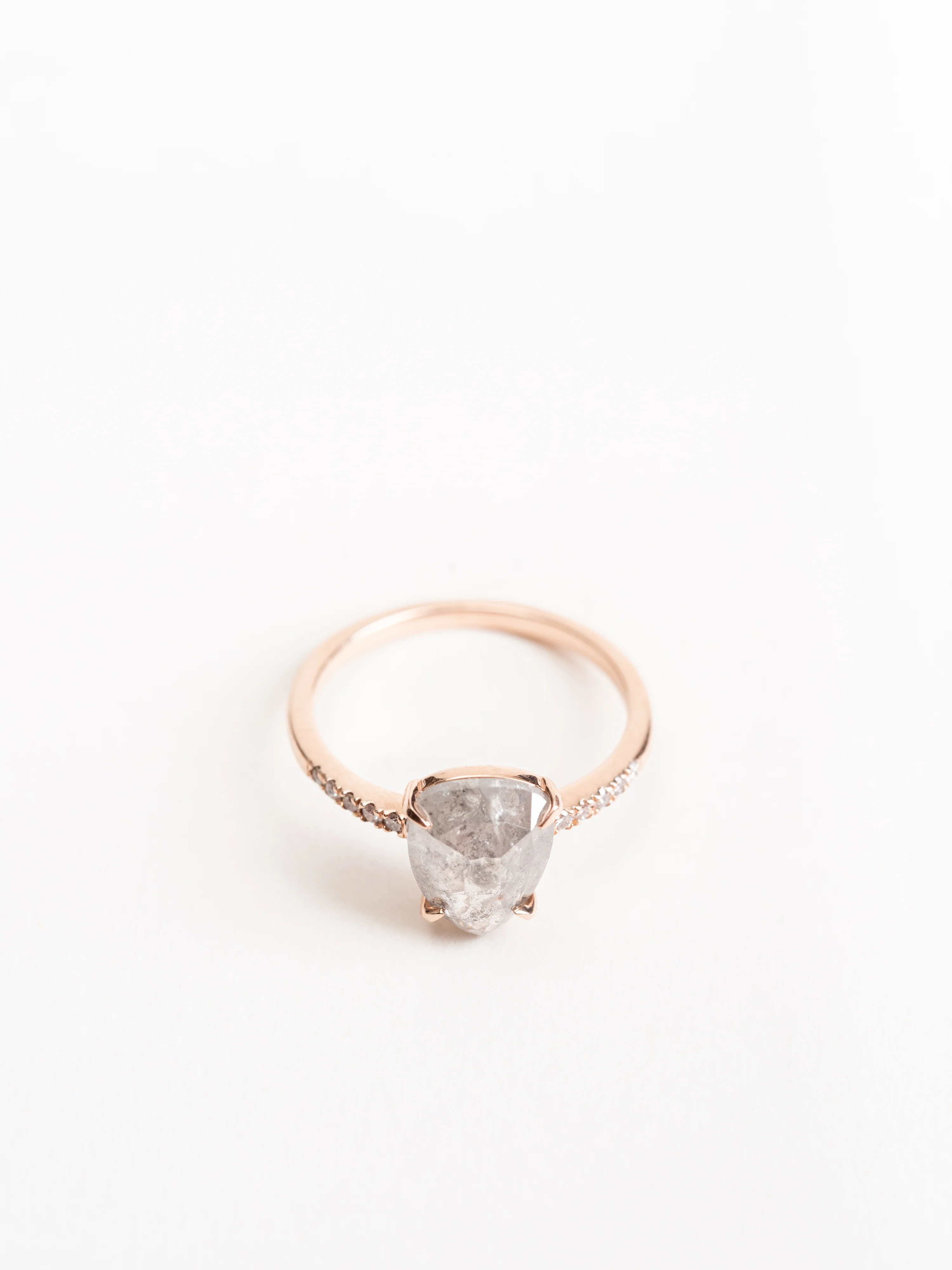 grey pear diamond ring with jules setting - Image 3