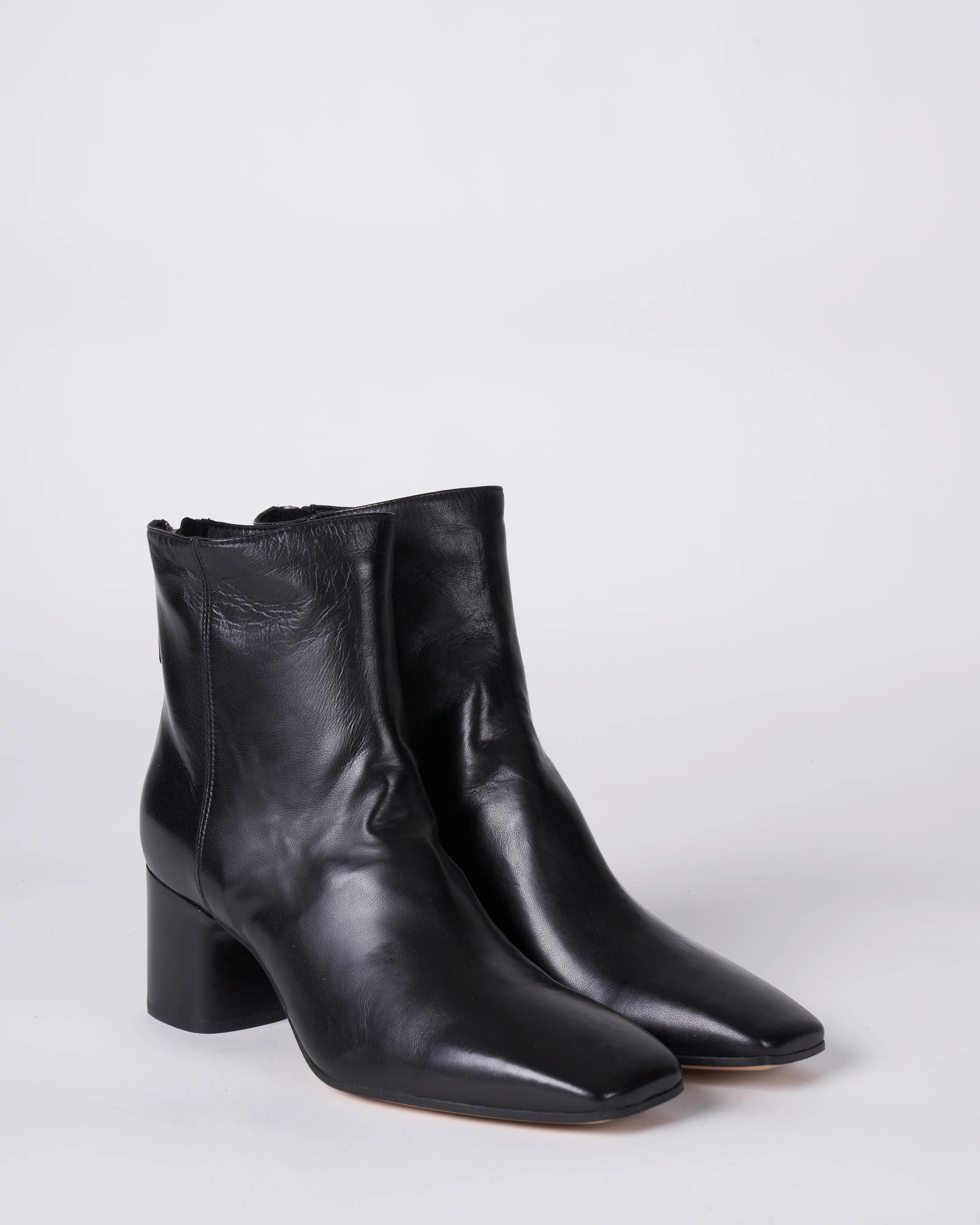 glove boot- back zipper - heel - black glove - Image 3