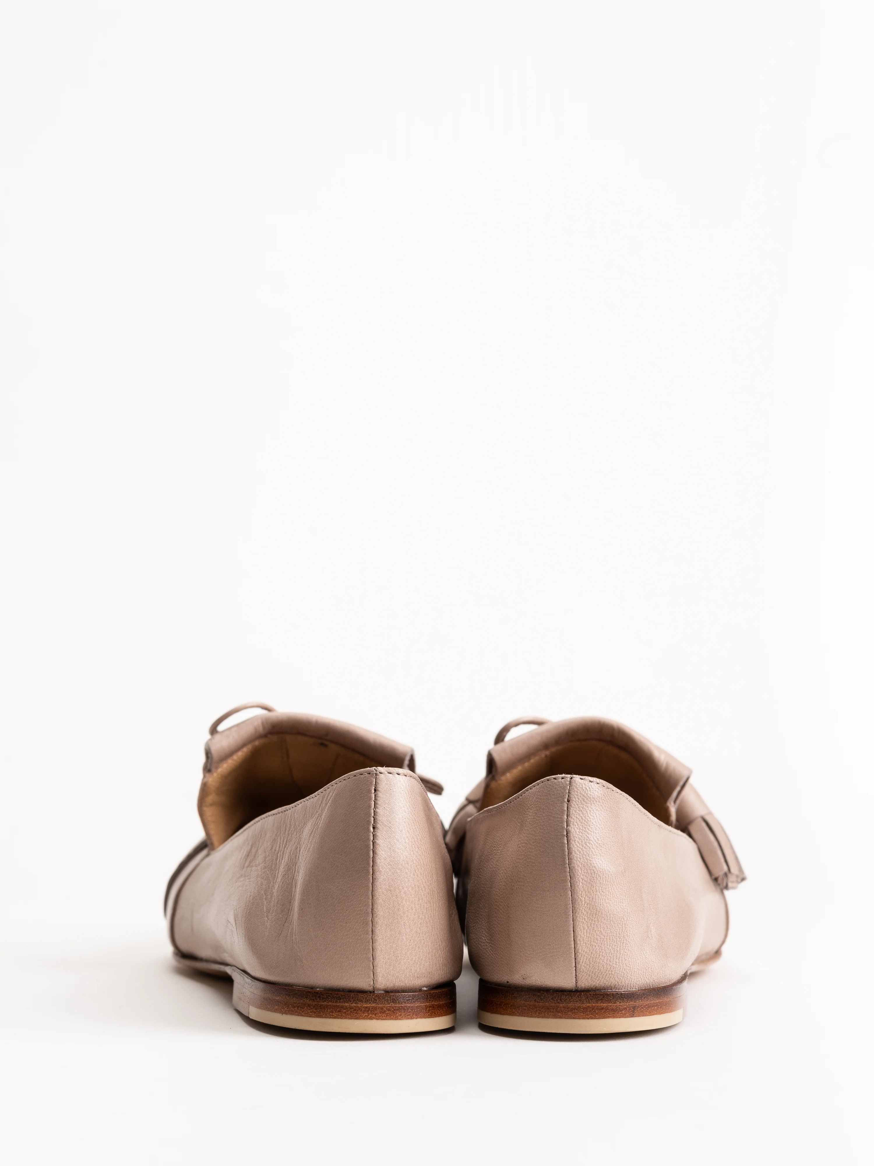 kiltie bow tassle flat - nude - Image 4