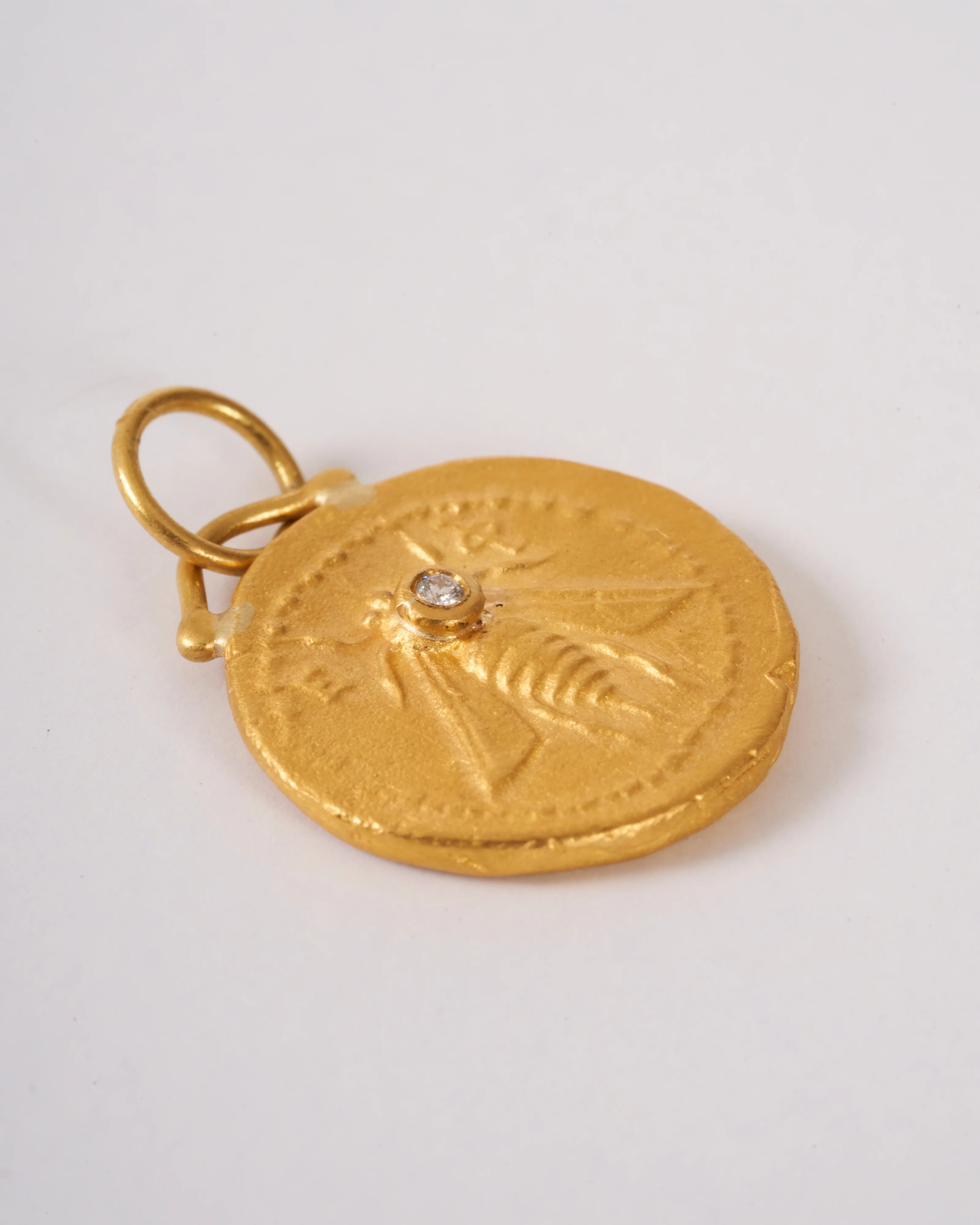 24k gold pendant ephesus coin tetra drachm queen bee - gold - Image 2