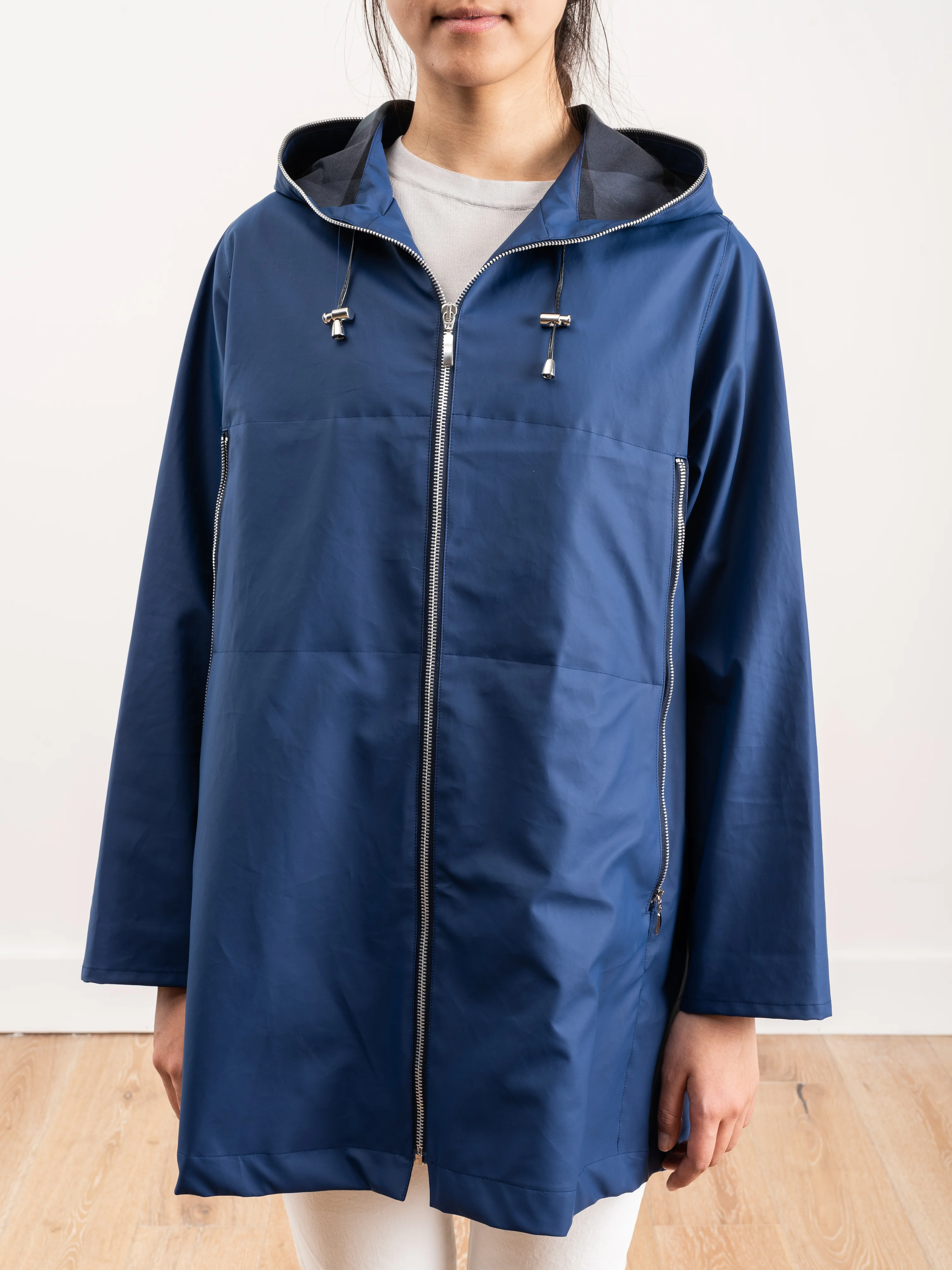revdra rain coat - Image 4