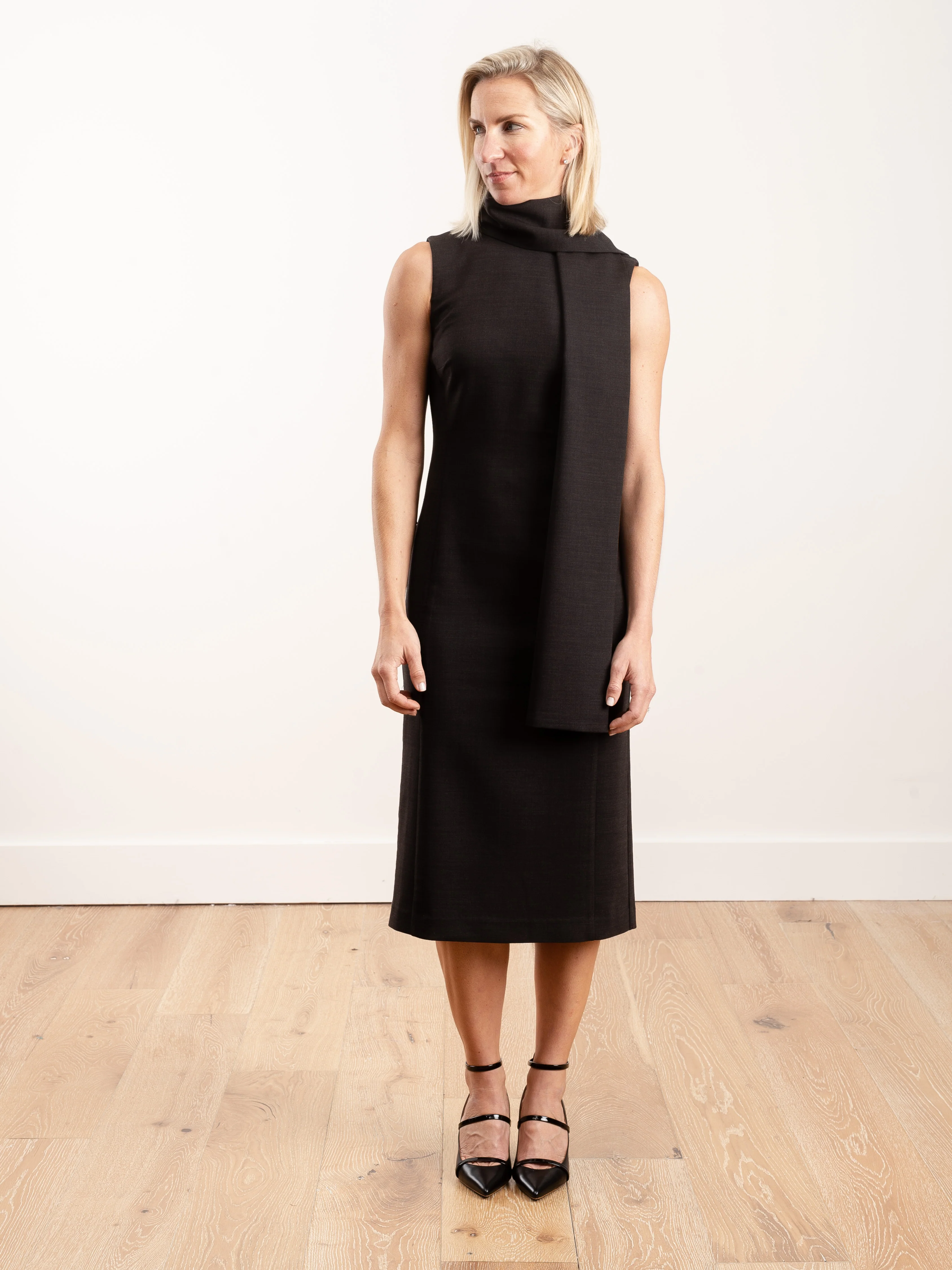 shift dress with detachable bow - Image 2