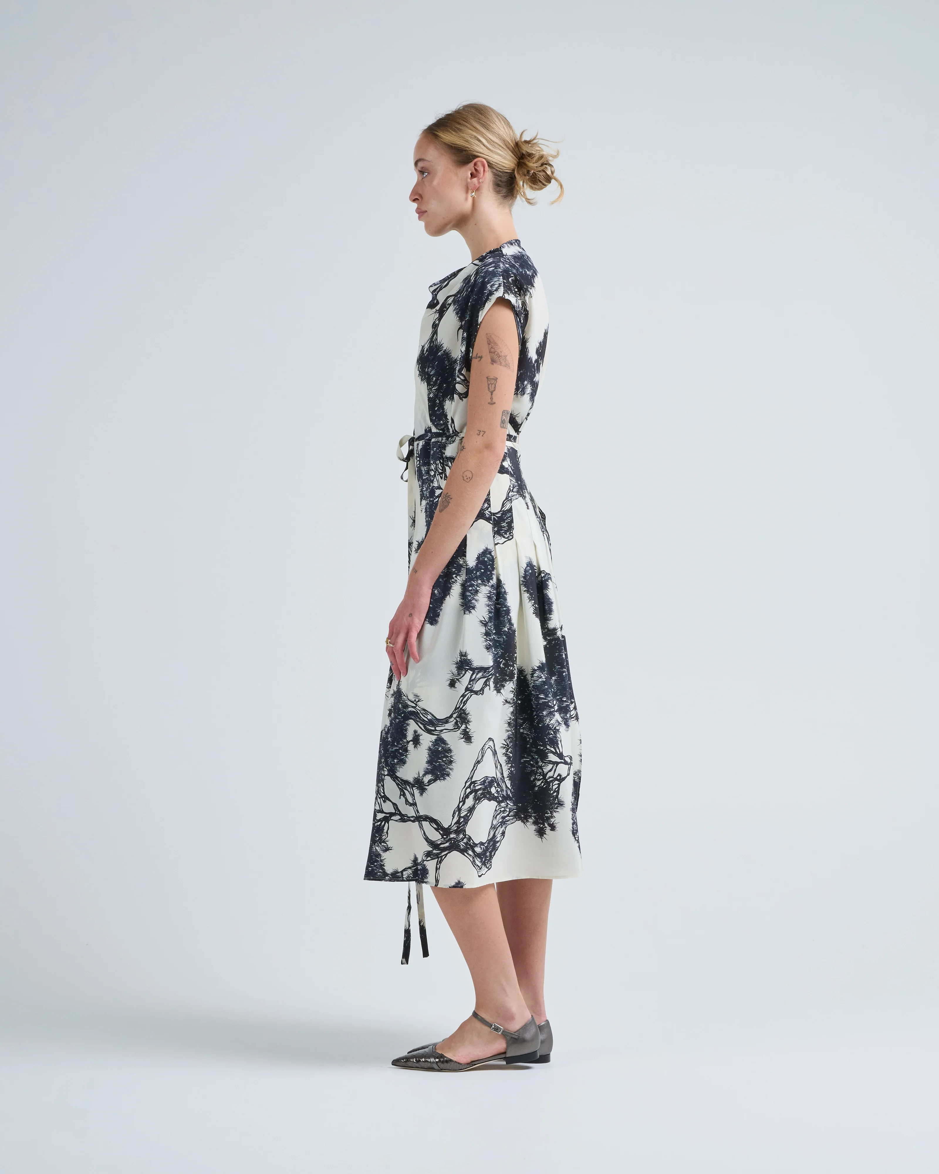 silk dress - Image 4
