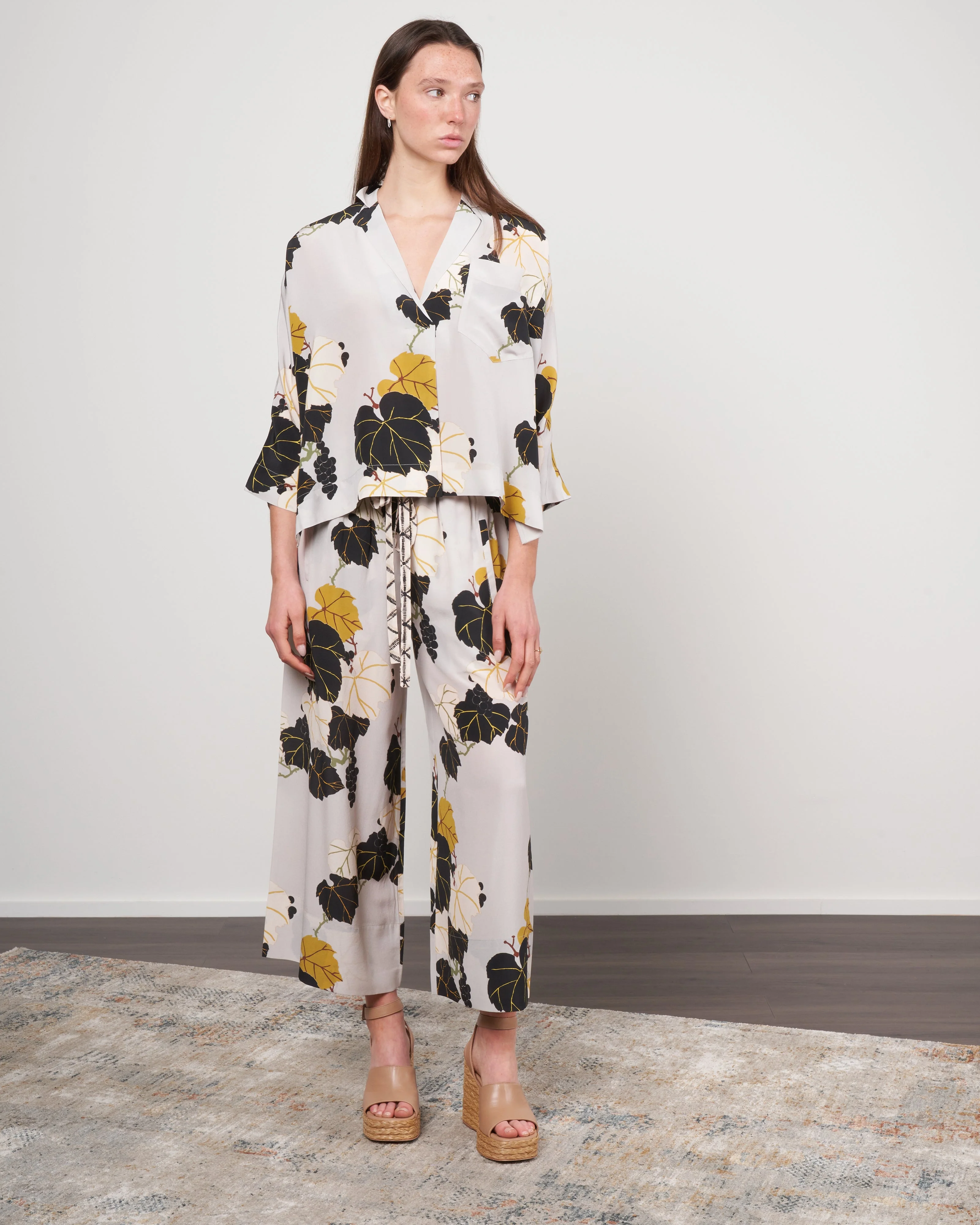 silk print shirt - 005 stone - Image 2