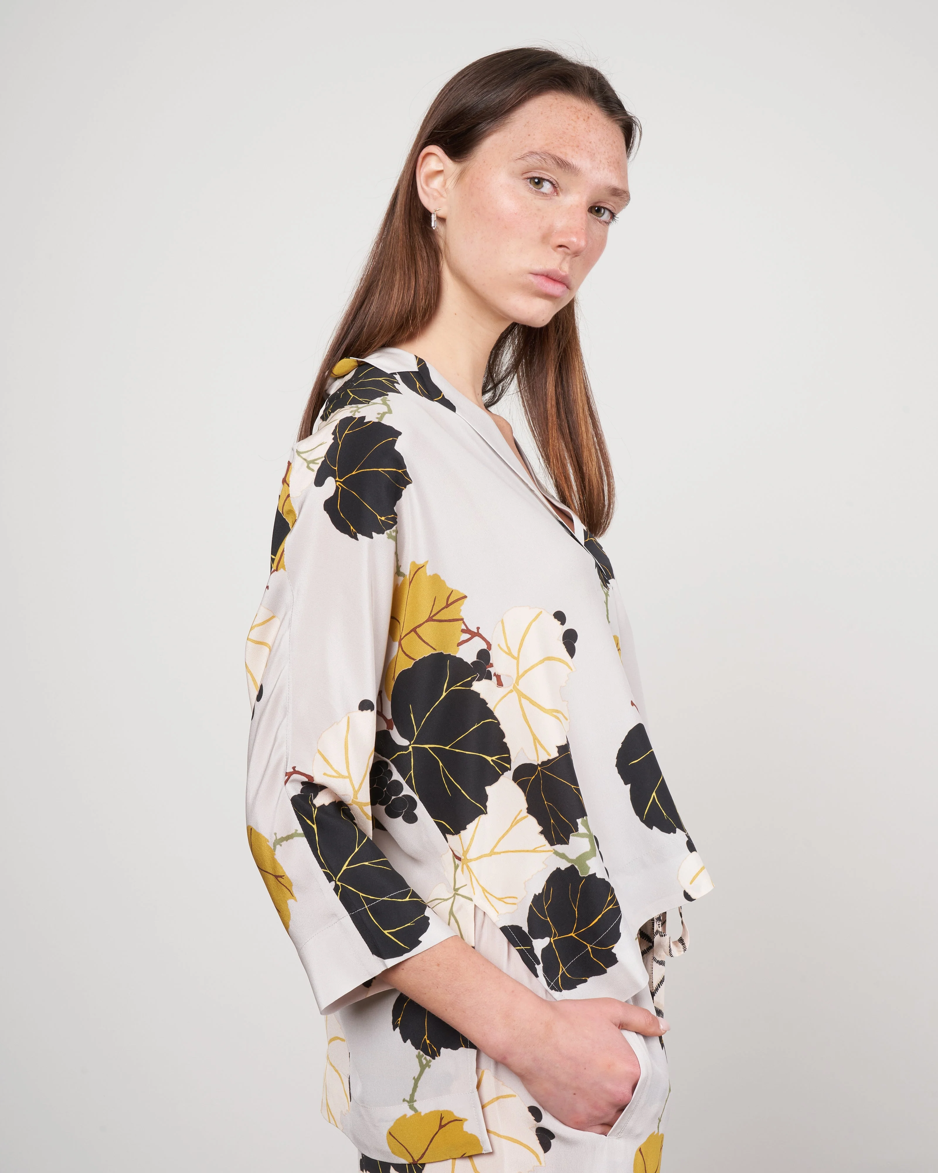 silk print shirt - 005 stone - Image 3