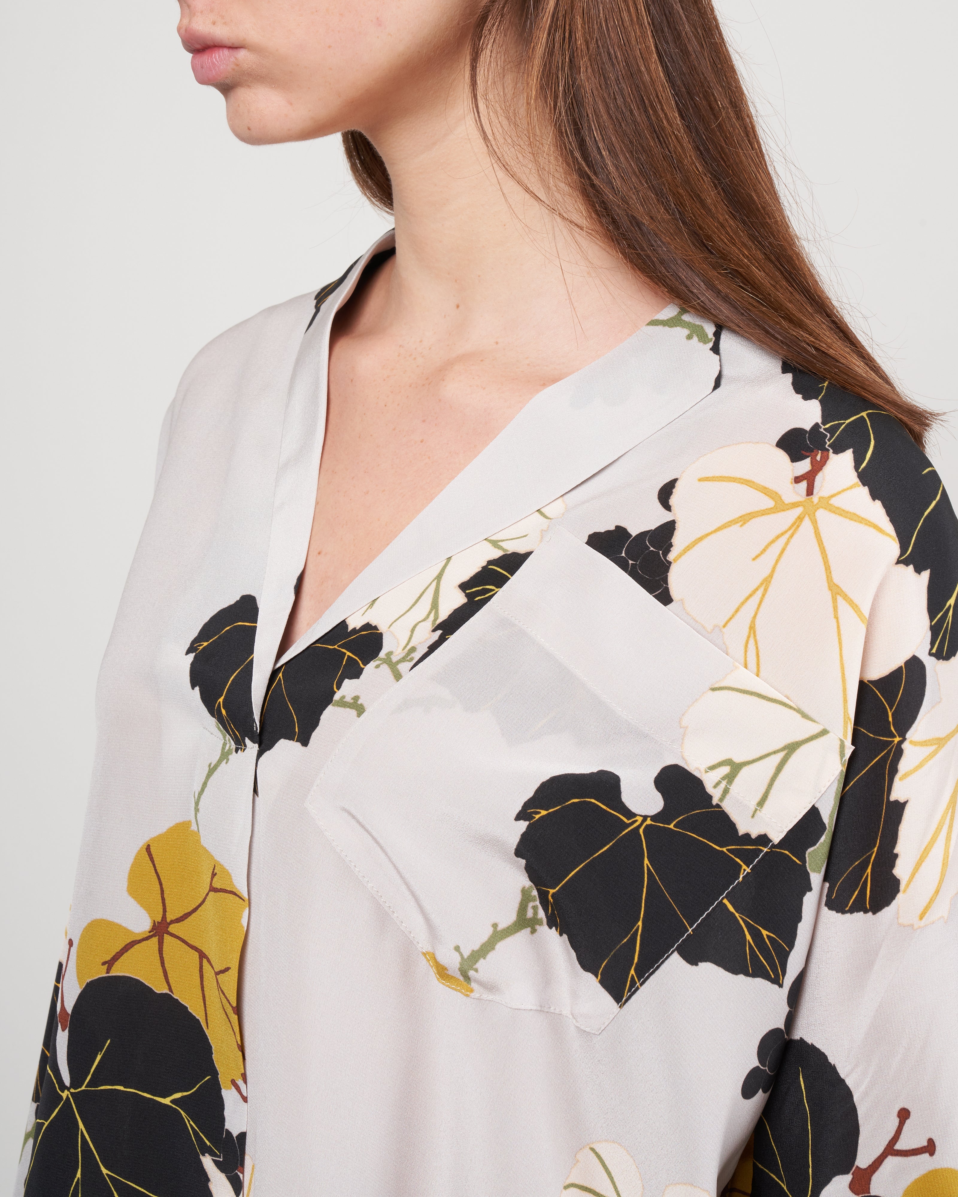 silk print shirt - 005 stone - Image 5