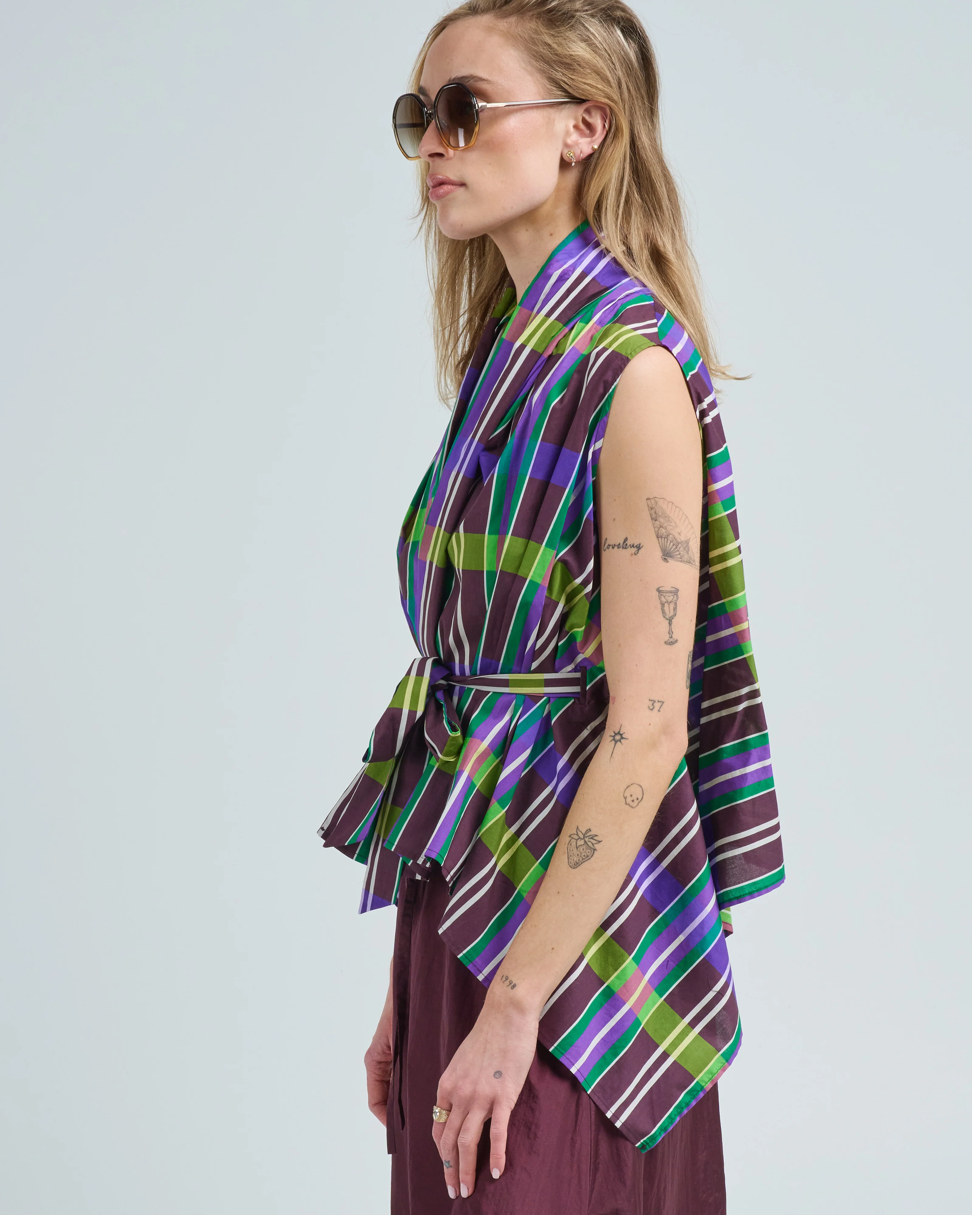 sleeveless tie front top - Image 3