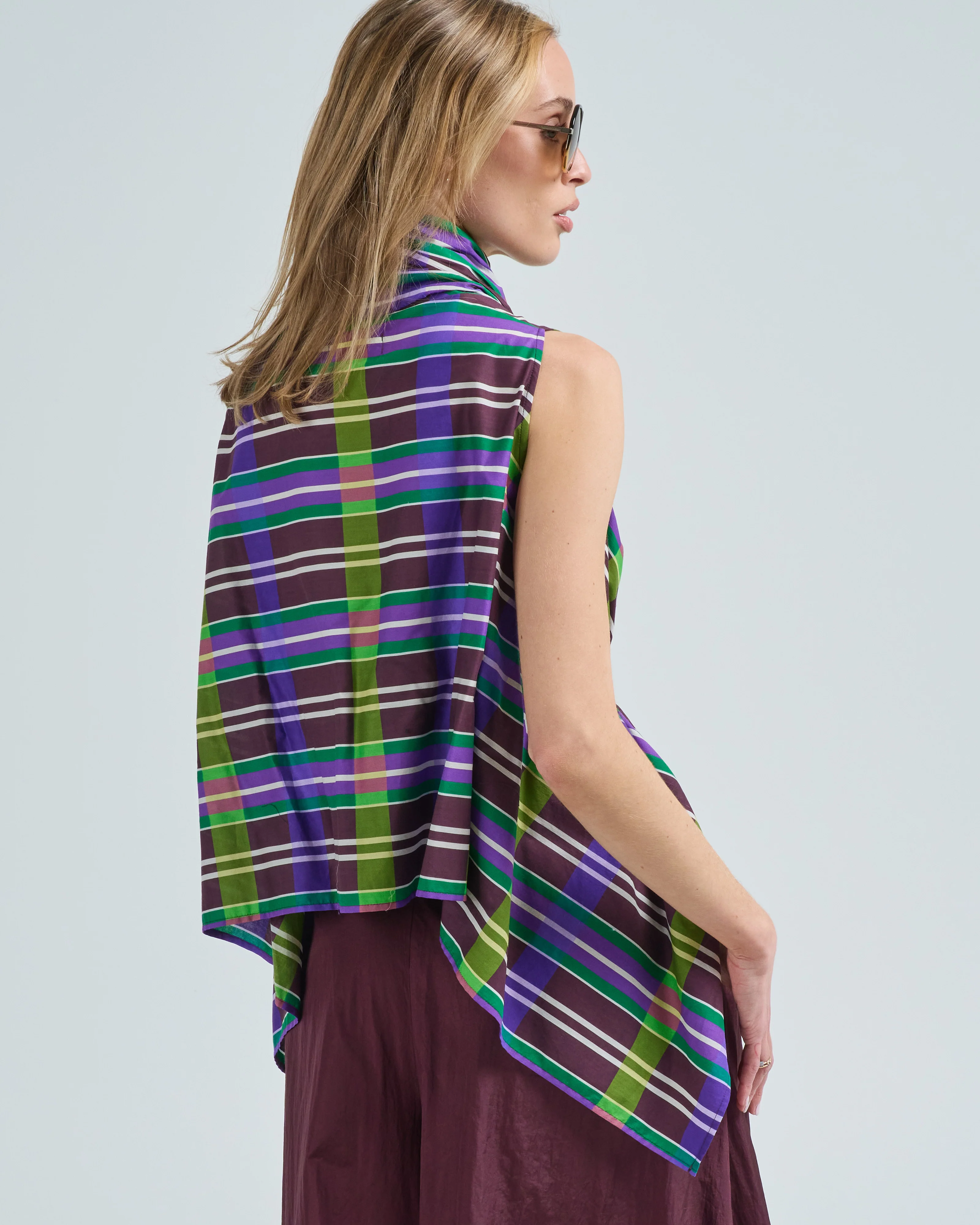 sleeveless tie front top - Image 4