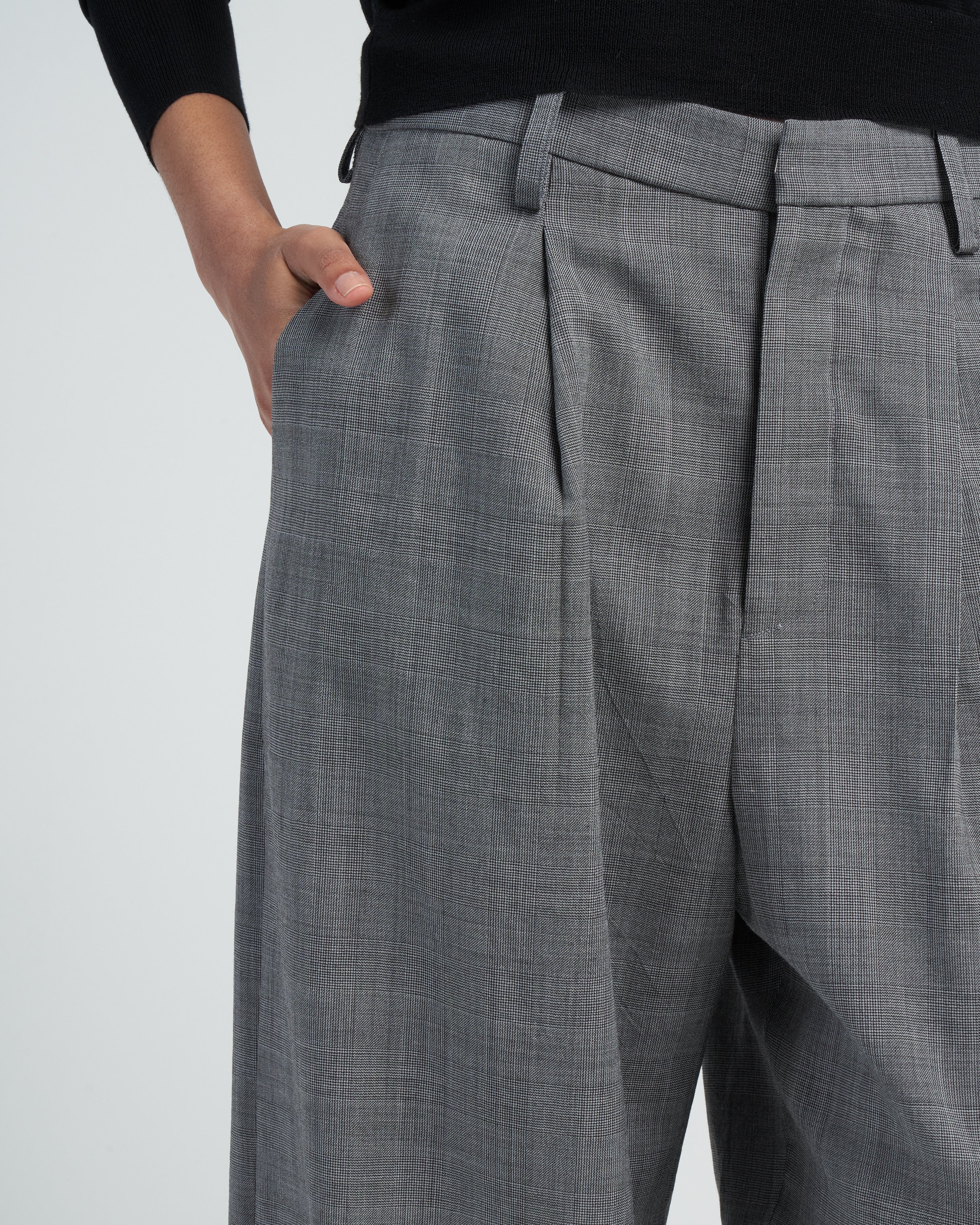 articulated knee trouser - dark grey green plaid - Image 4