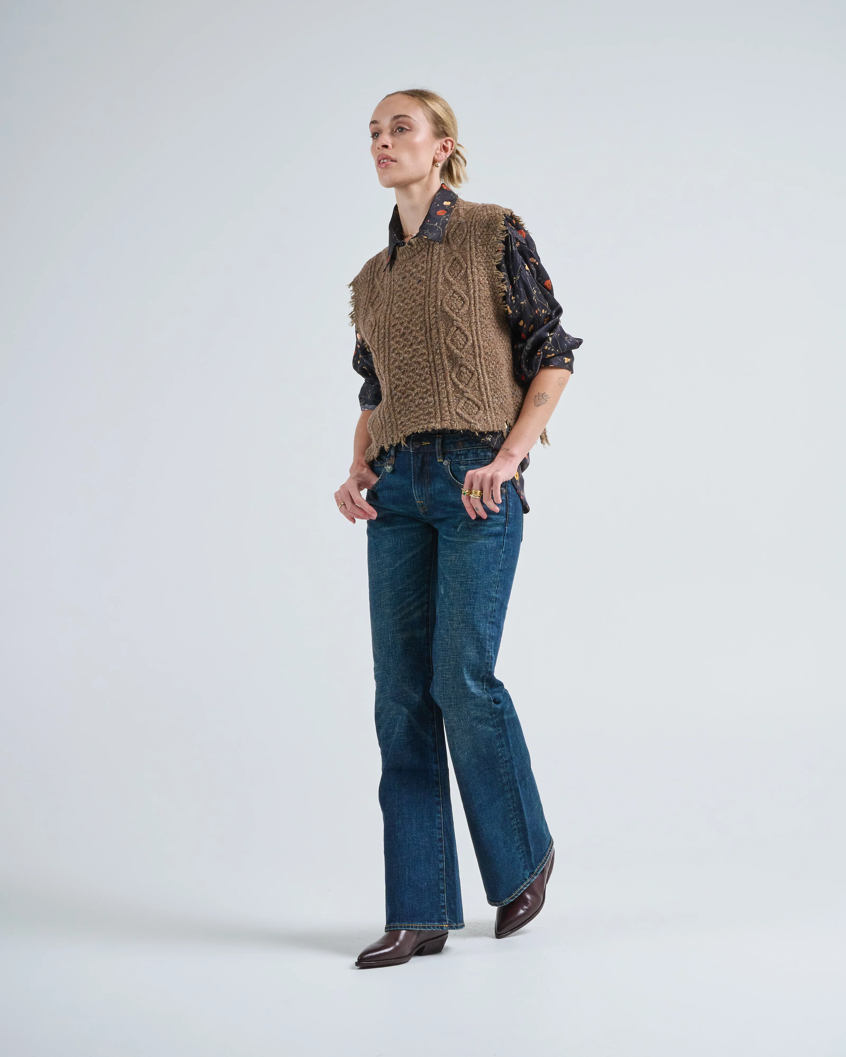 boyfriend cable sweater vest - Image 5