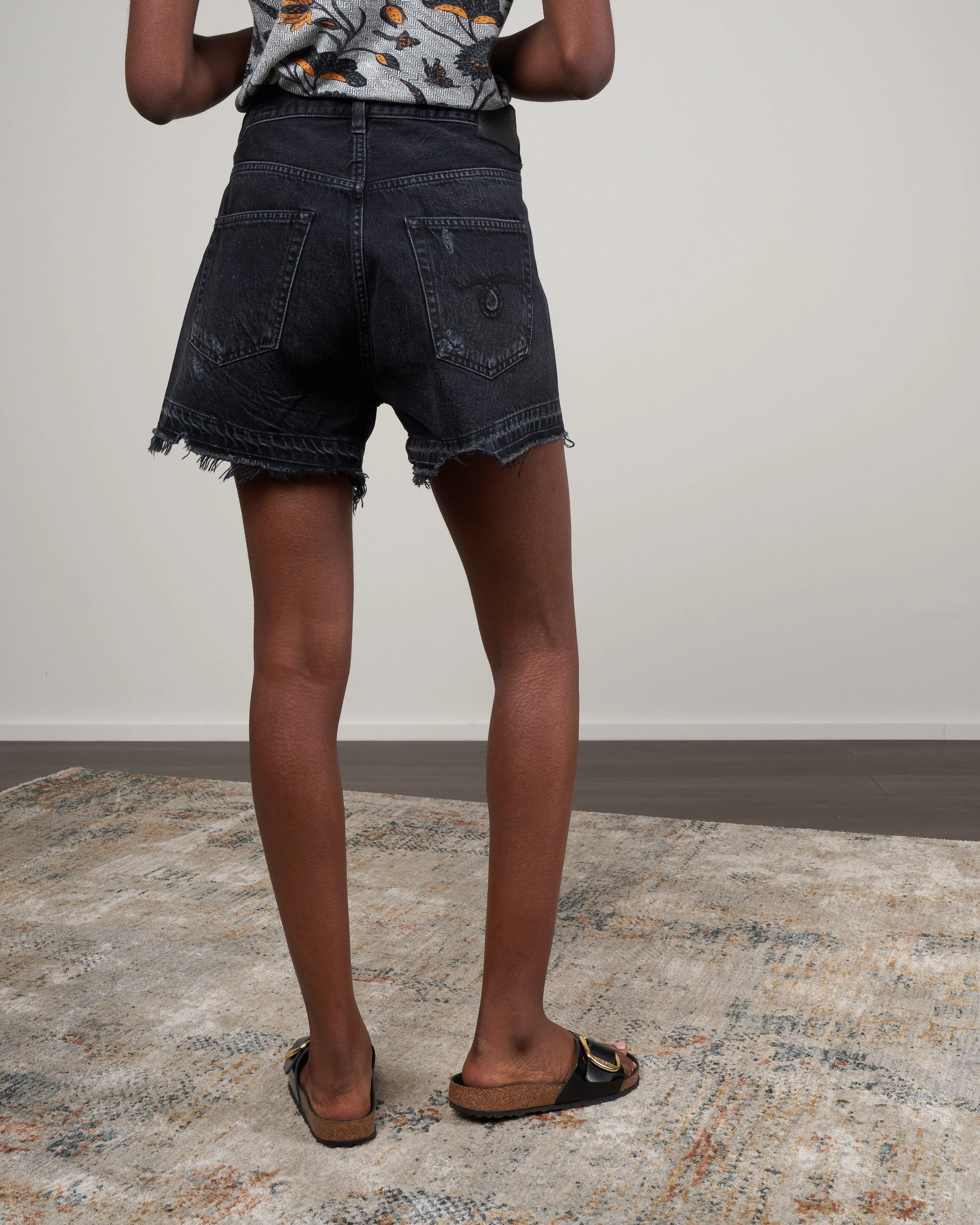 crossover short - jake black - Image 5
