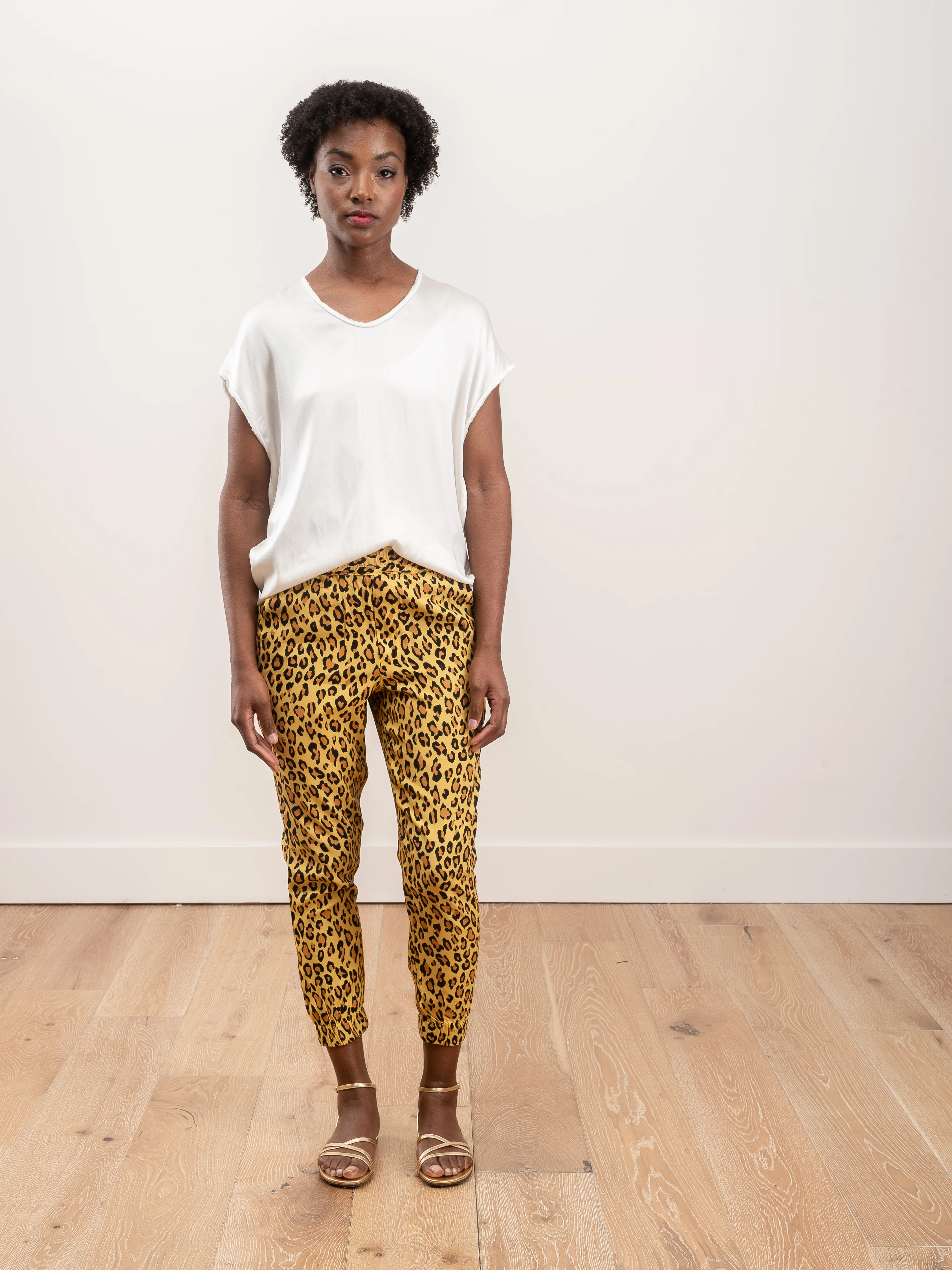 harem jogger - yellow leopard - Image 5