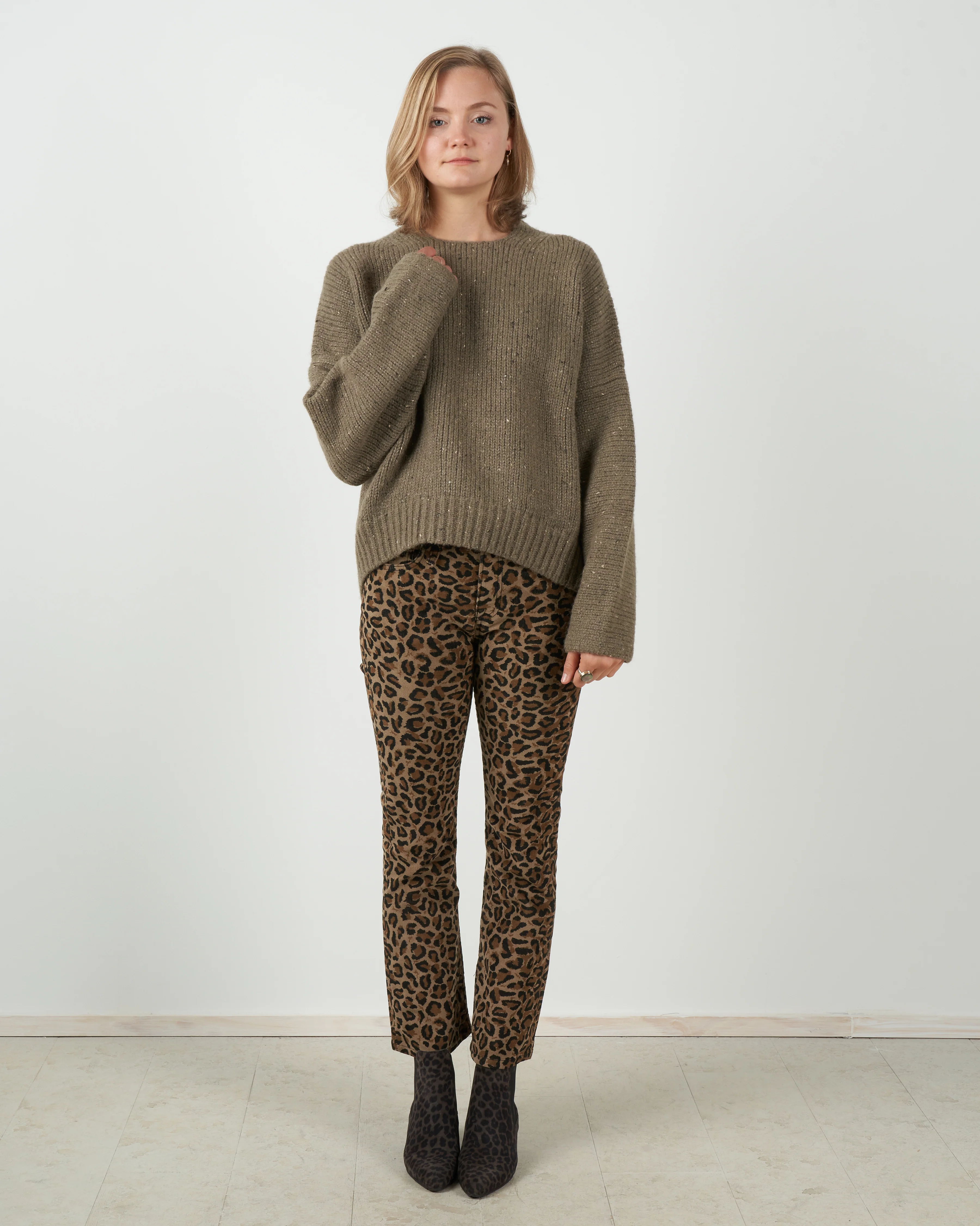 kick fit corduroy pant - tan leopard - Image 4