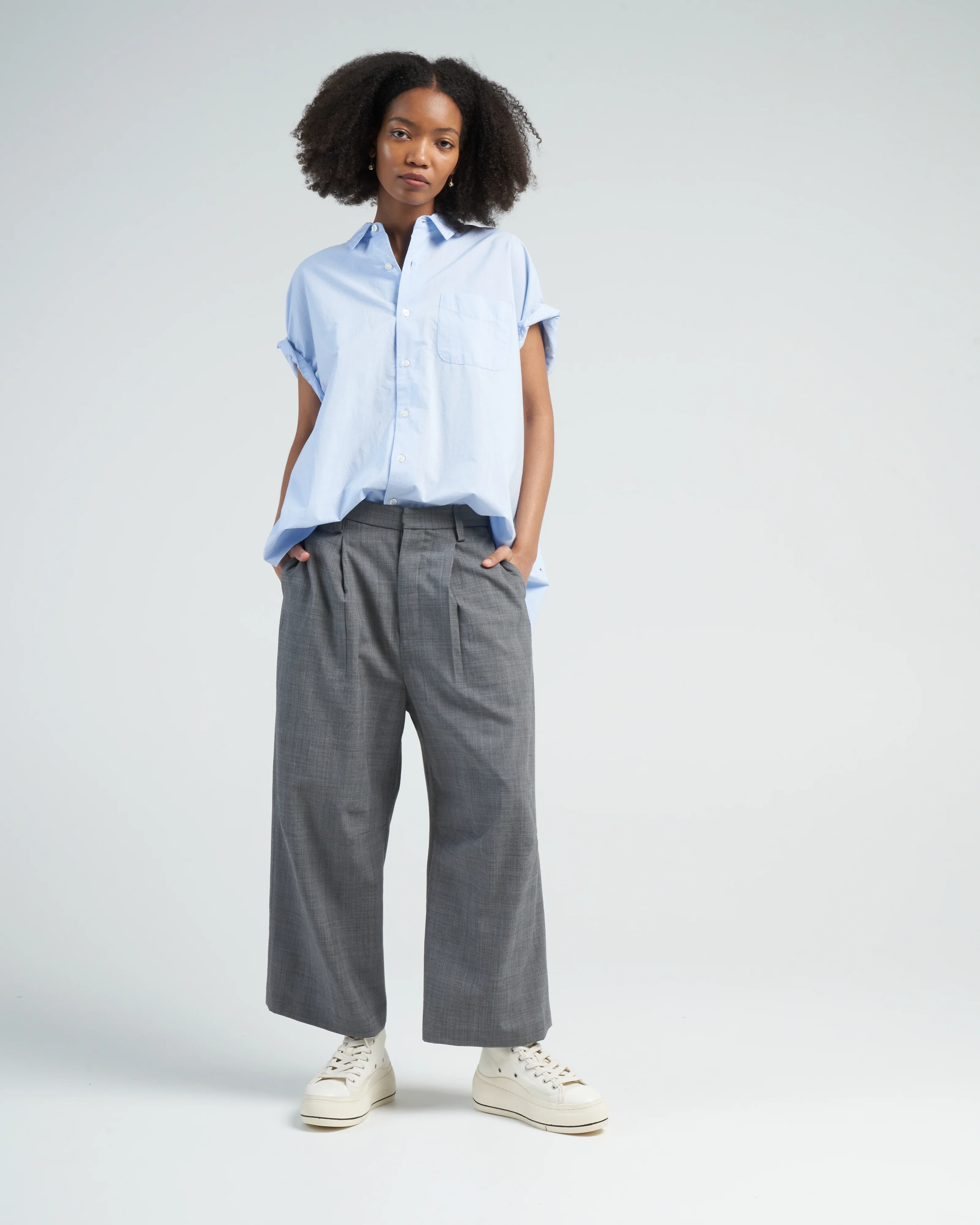 sleeveless boxy button-up shirt - eoe blue - Image 2