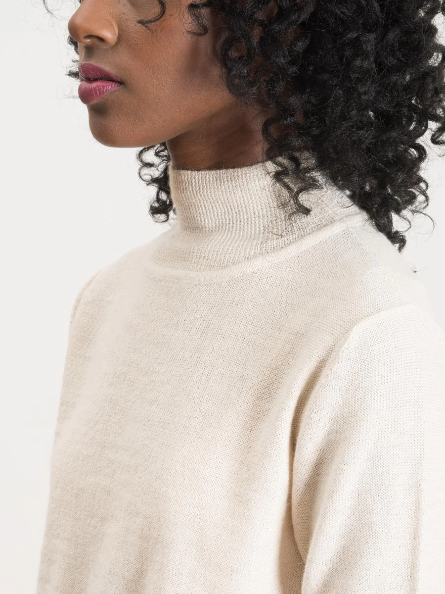 cropped tee sweater- ivory - Image 5