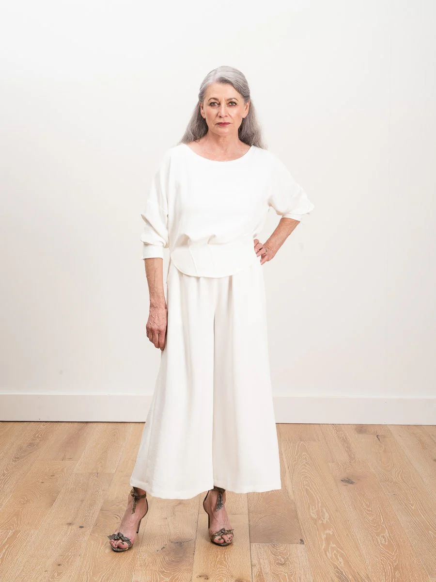 align top - white