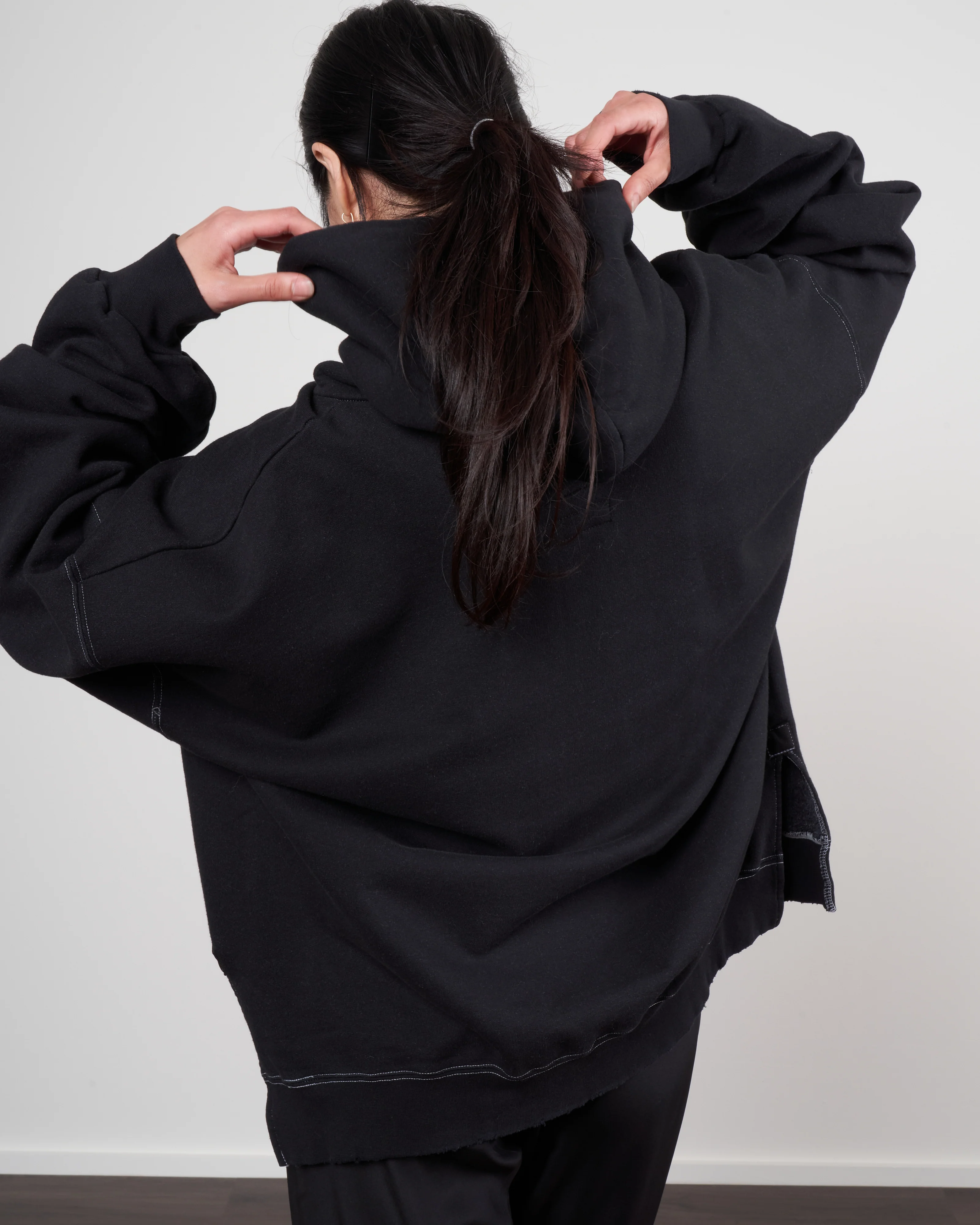 revere sweatshirt - charcoal - Image 4