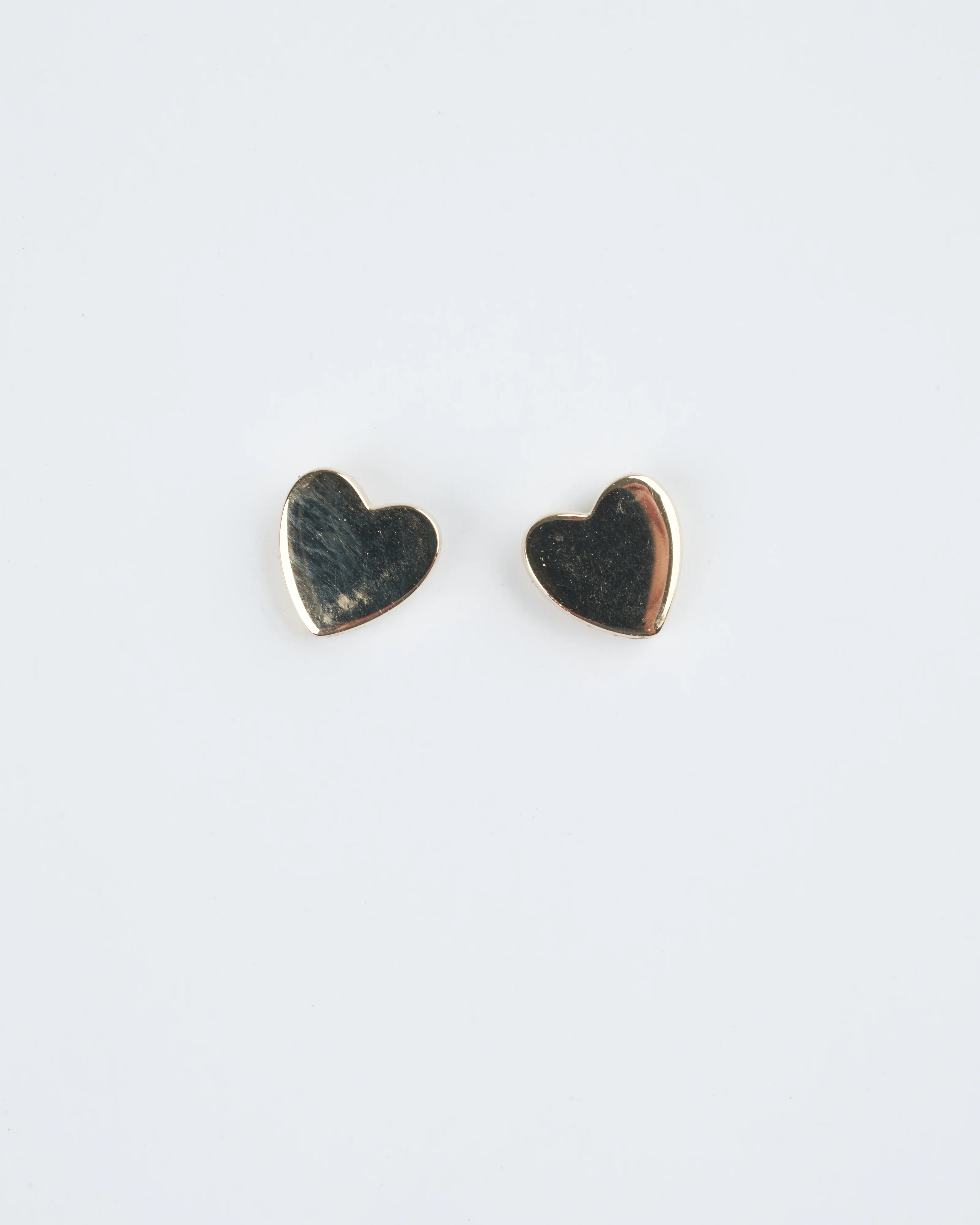 mini gold heart stud earrings - gold