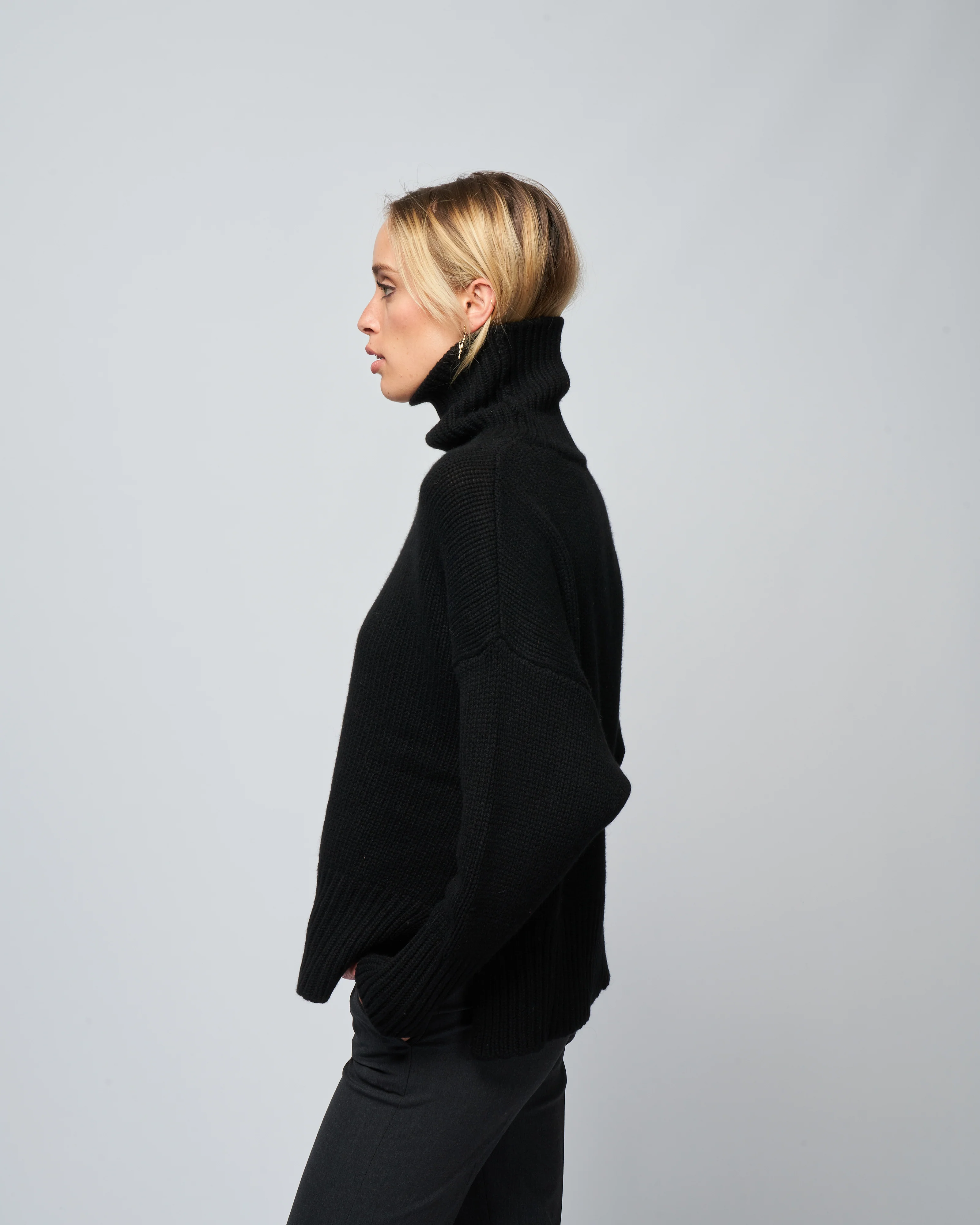 cashmere turtleneck - black - Image 3