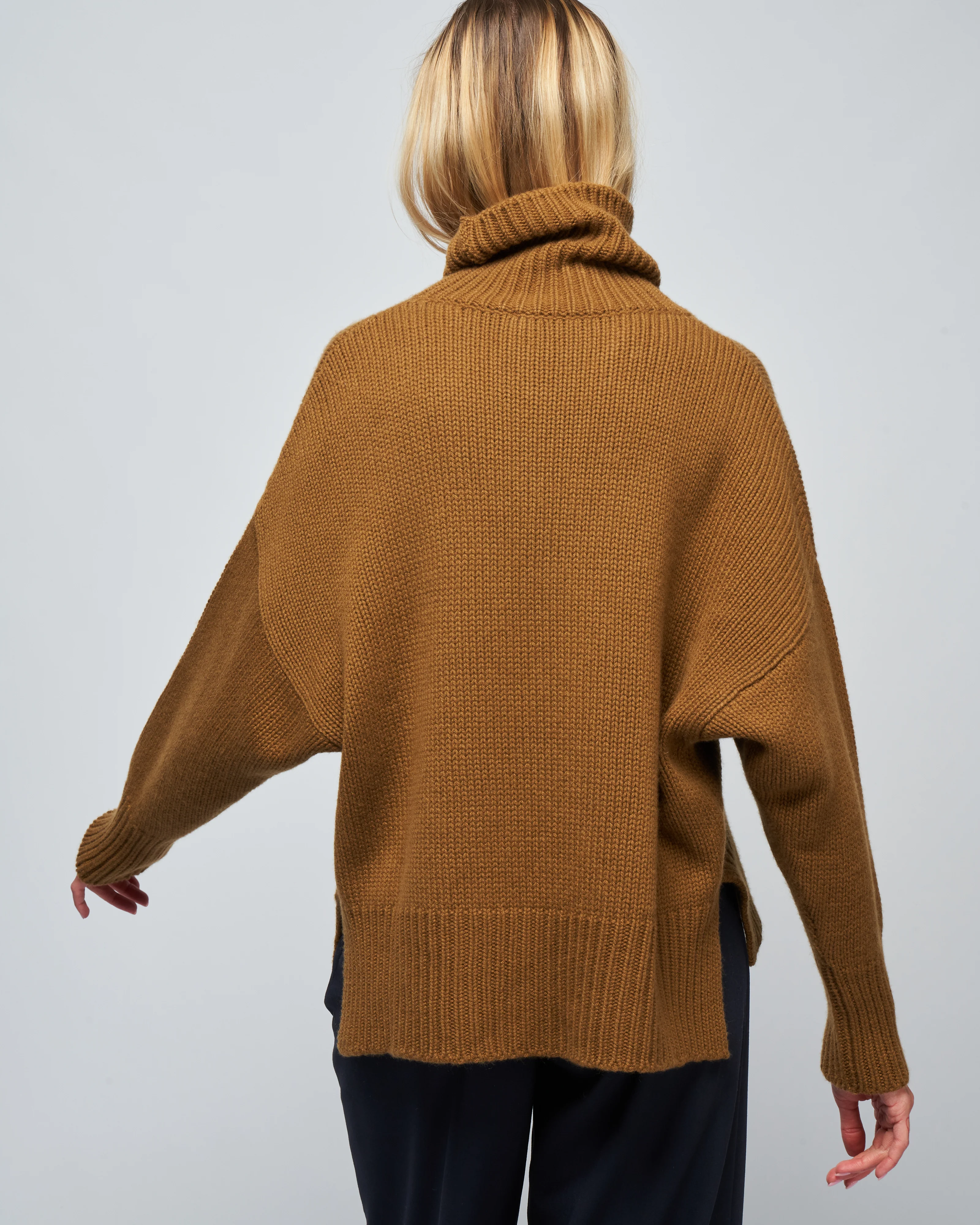 cashmere turtleneck - mink - Image 4