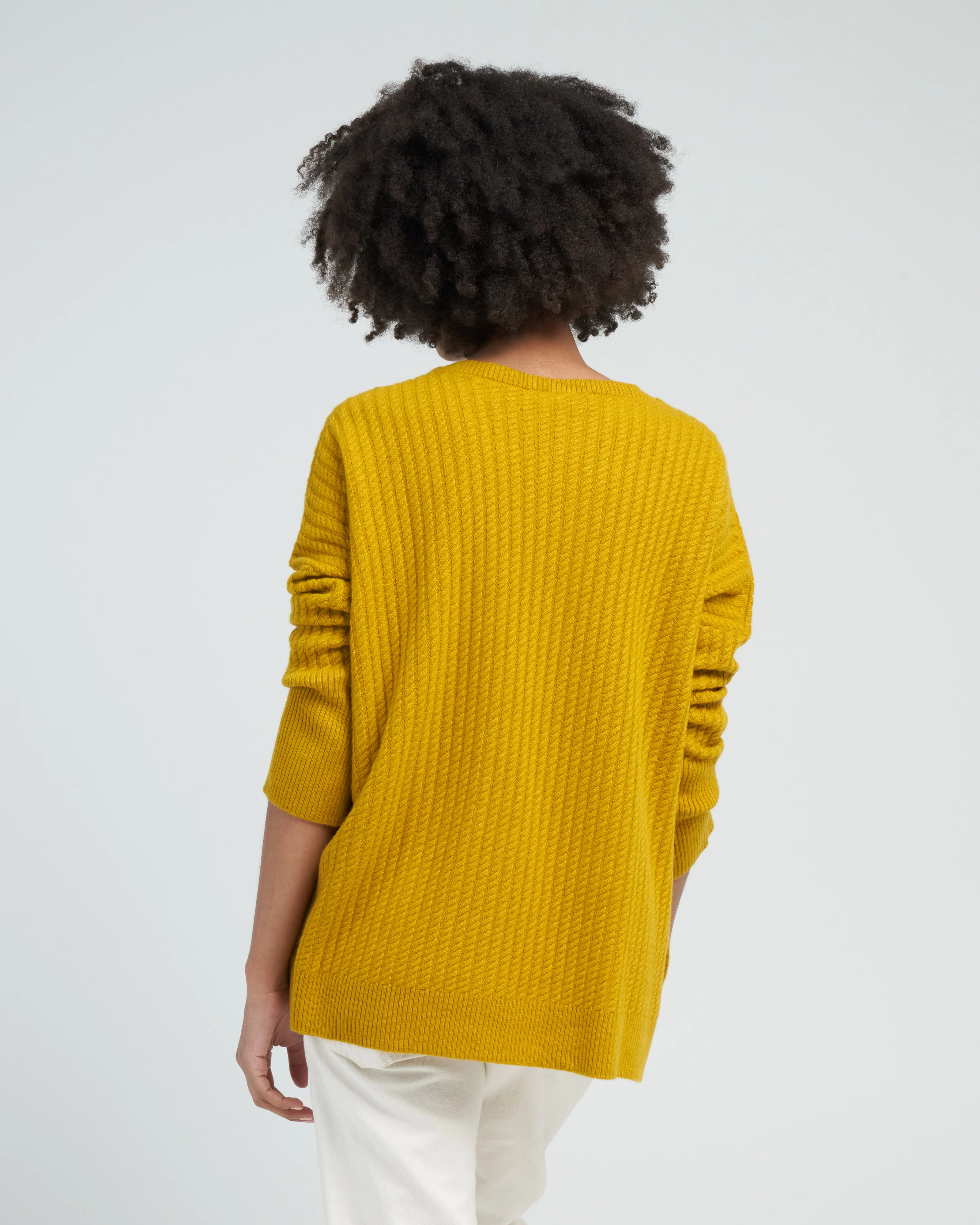 oversized small cables boat neck - ochre - Image 4