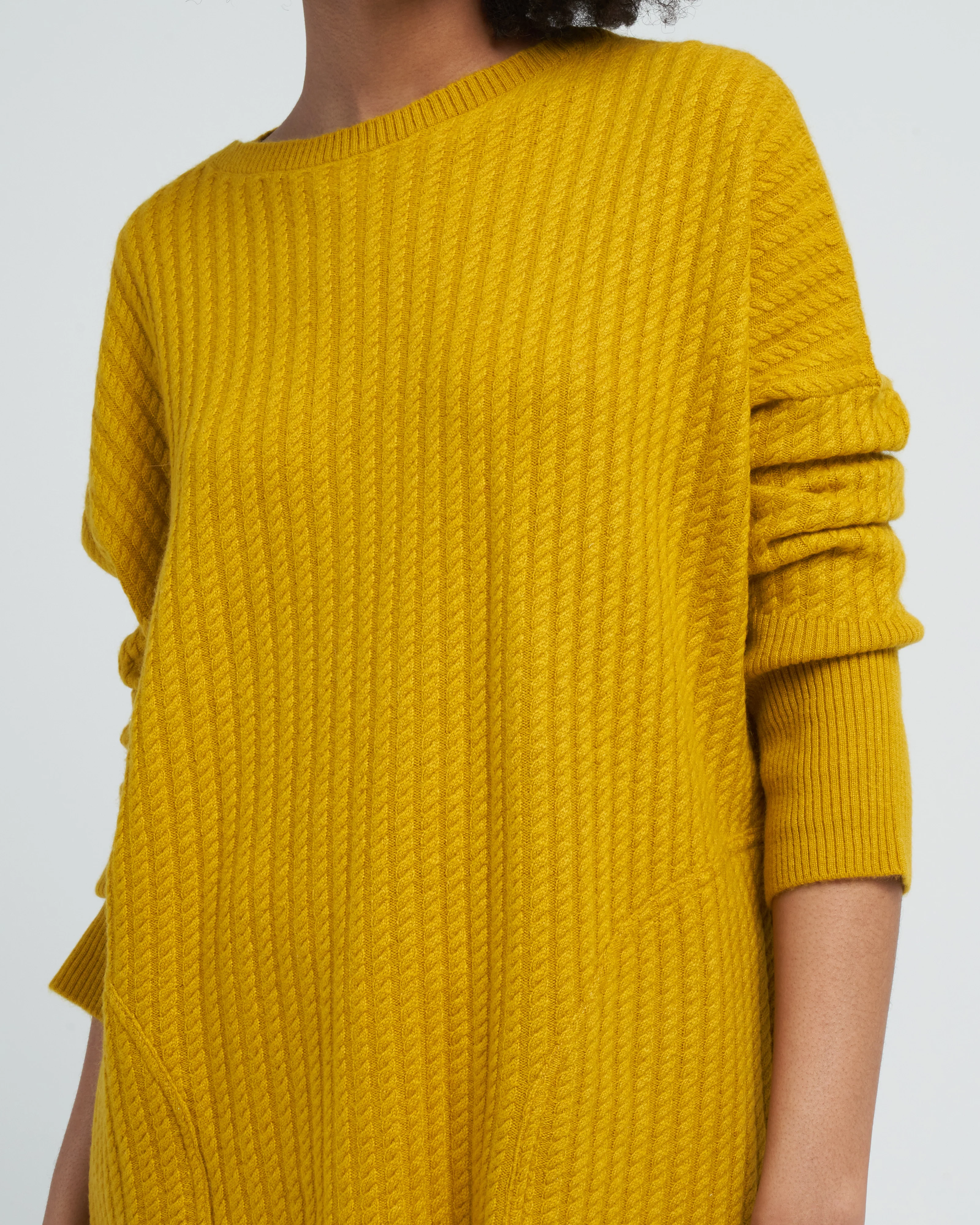 oversized small cables boat neck - ochre - Image 5