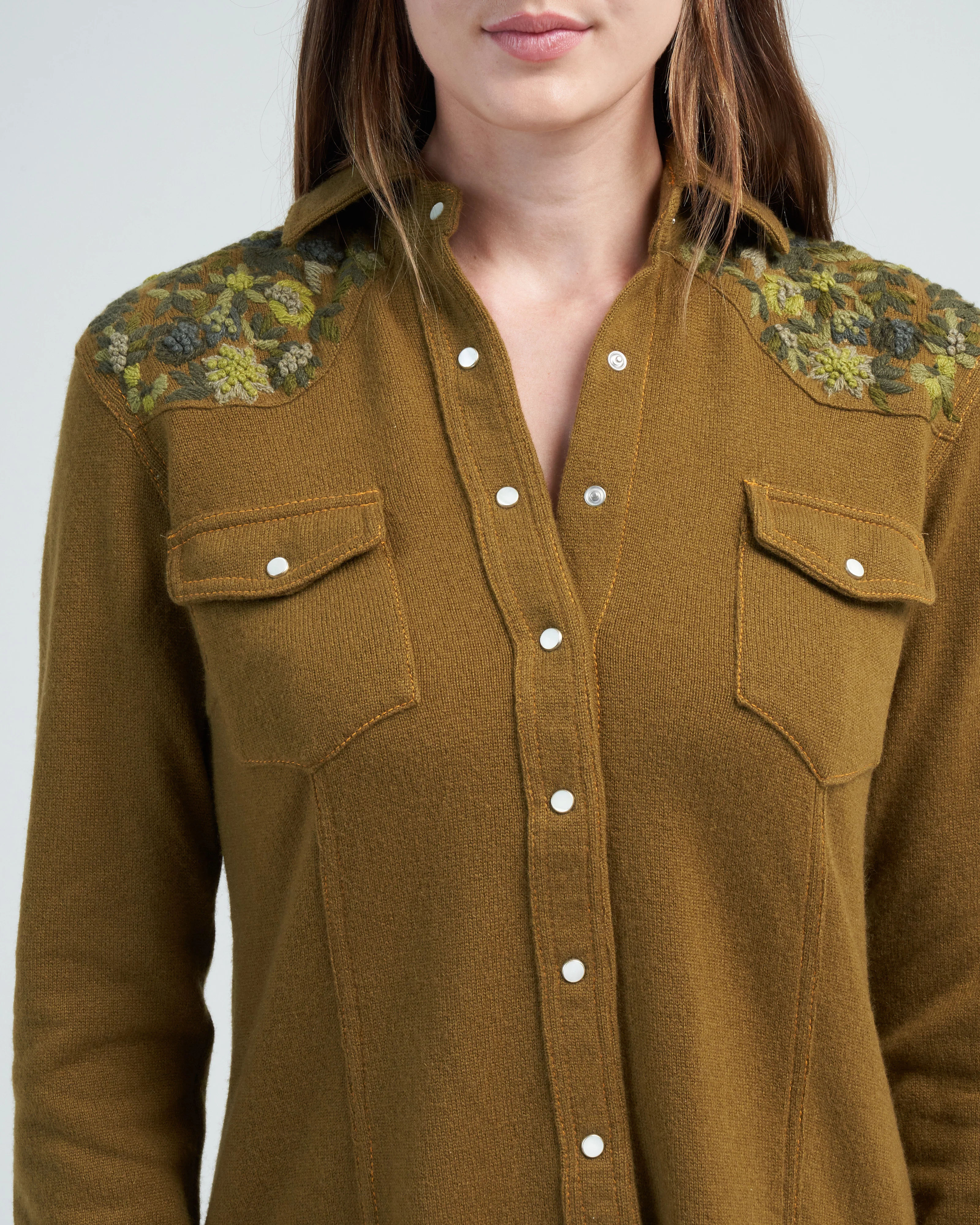shoulder embroidered snap shirt - olive - Image 5