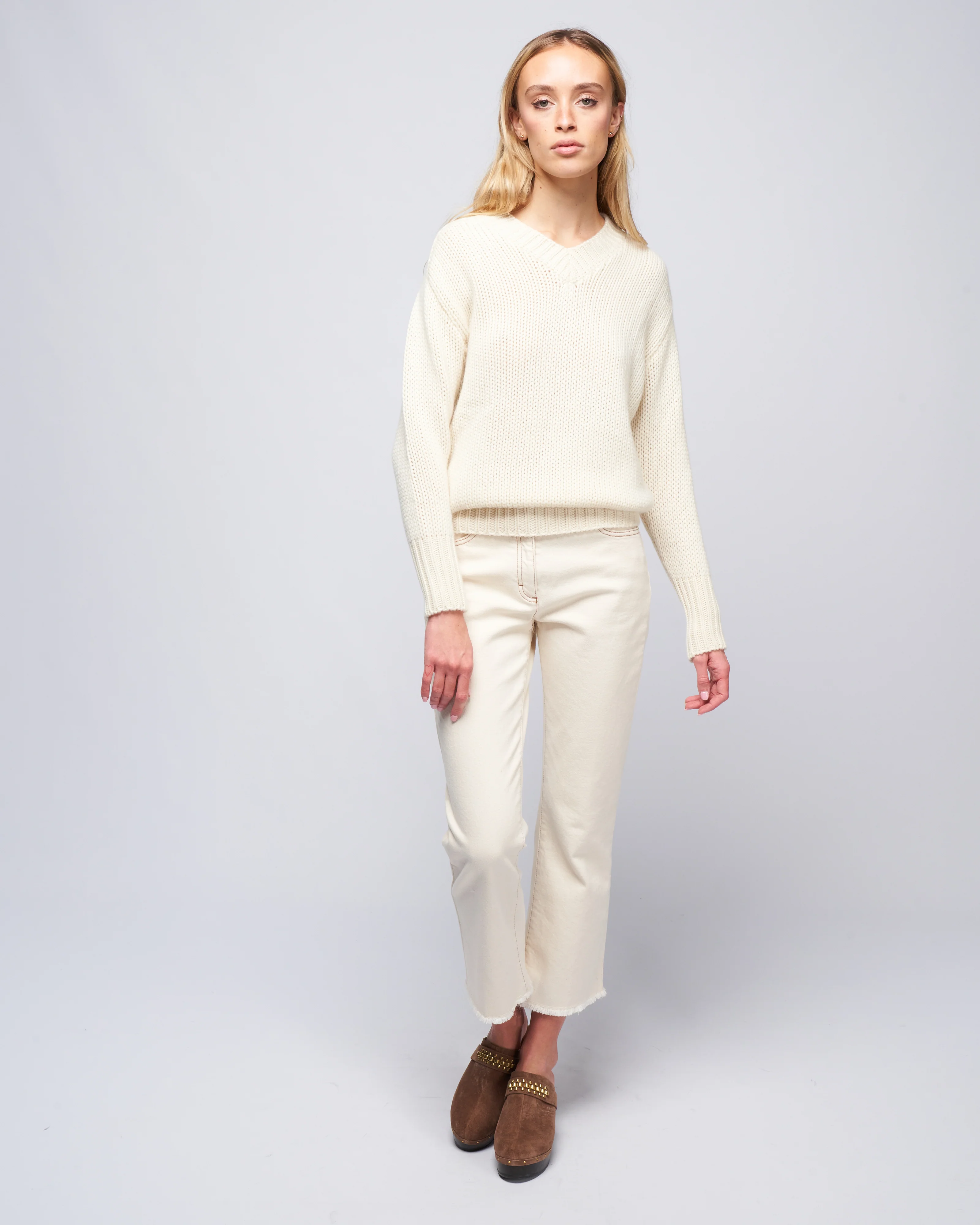 v neck cashmere sweater - off white - Image 2