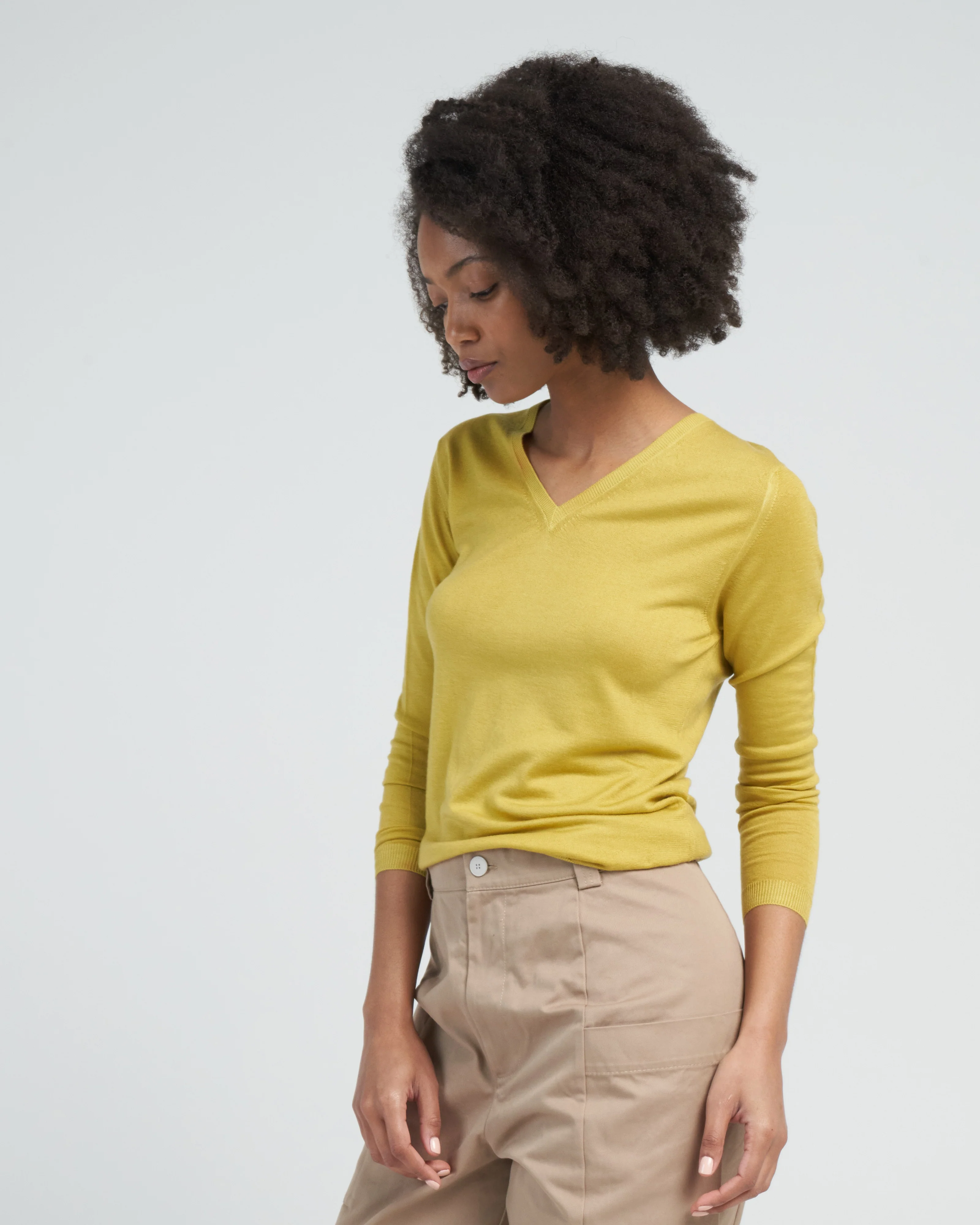v neck plain cashmere silk - ochre - Image 3