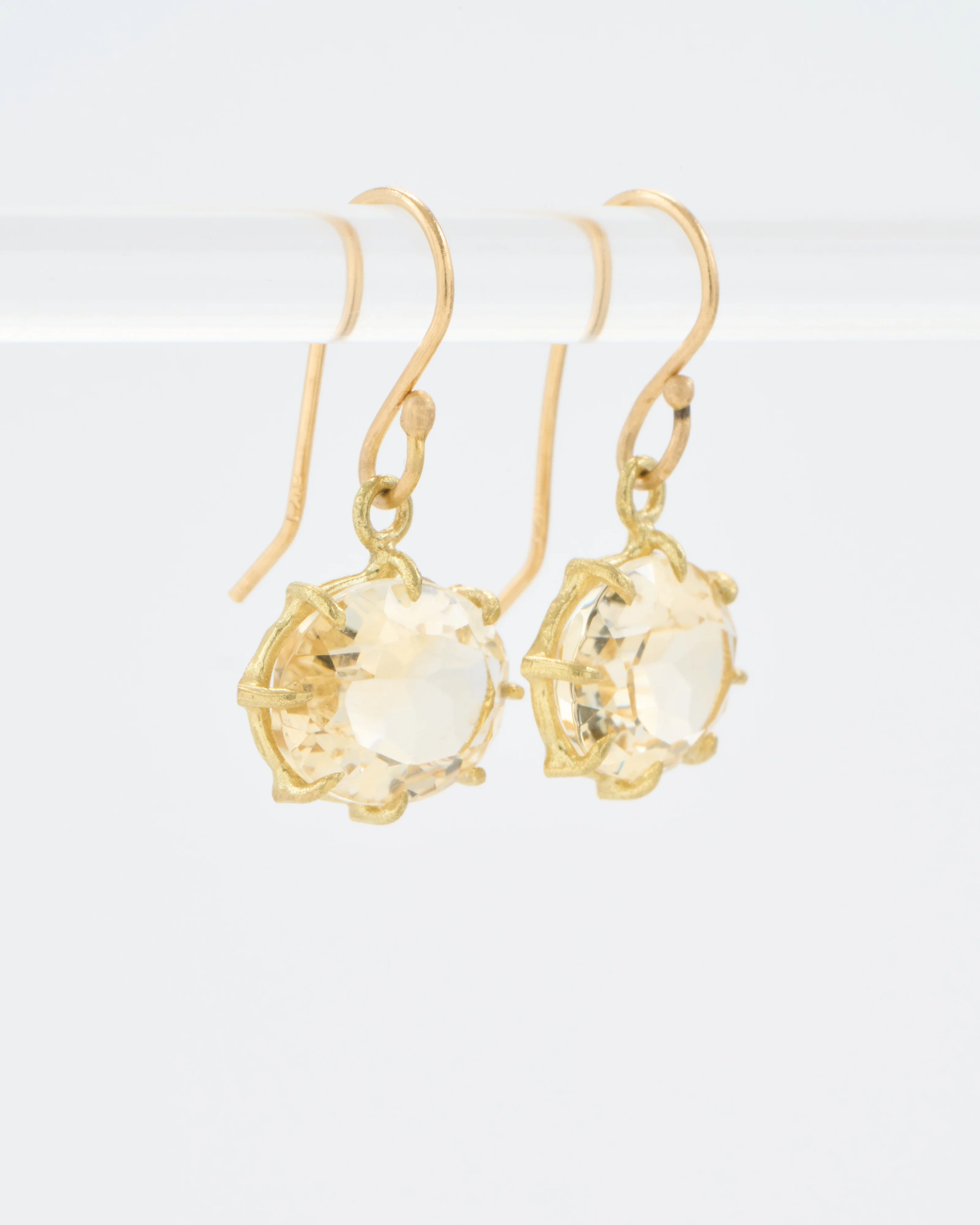 18k citrine faceted oval drop earrings - Image 2