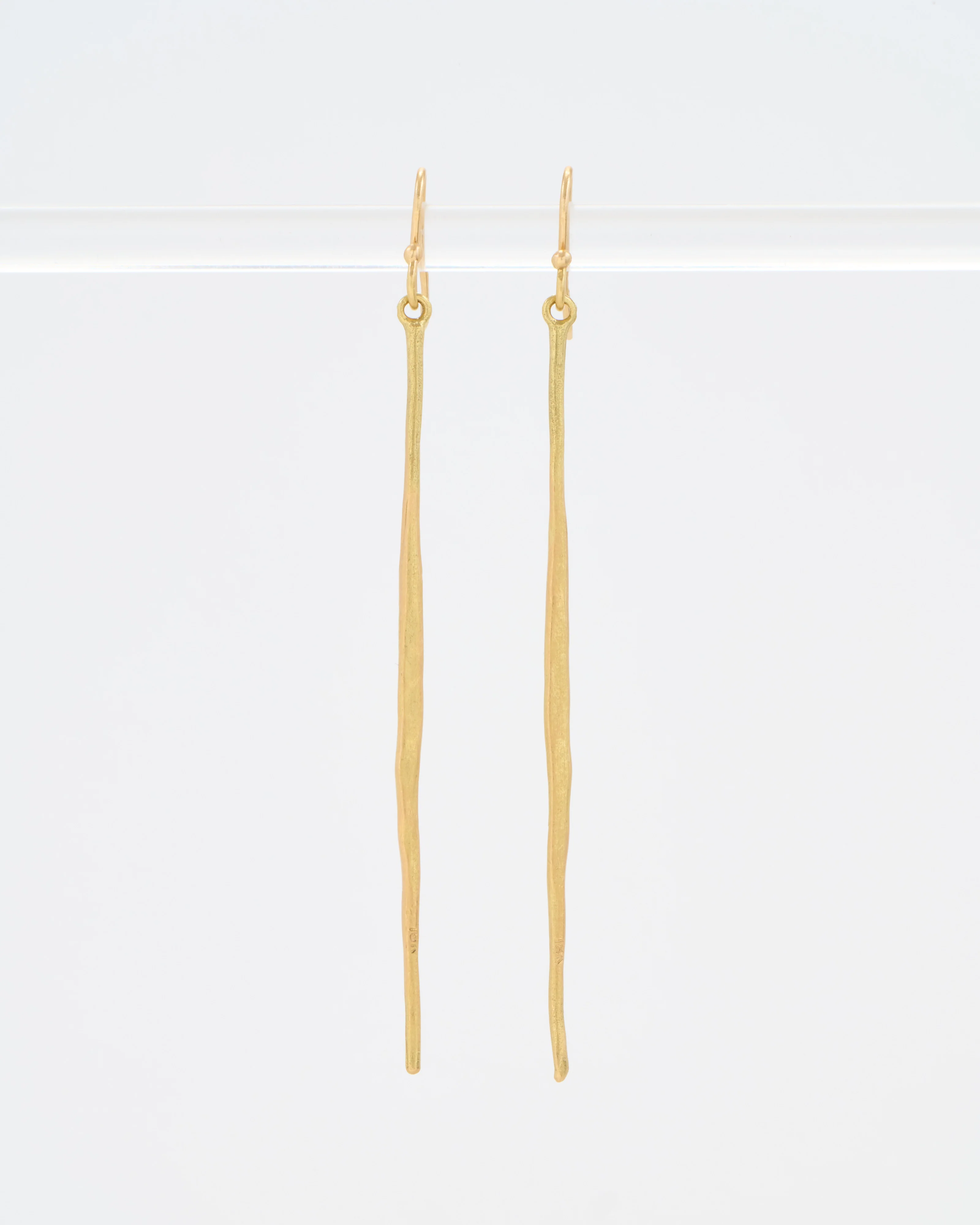 18k gold matchstick dangle earring