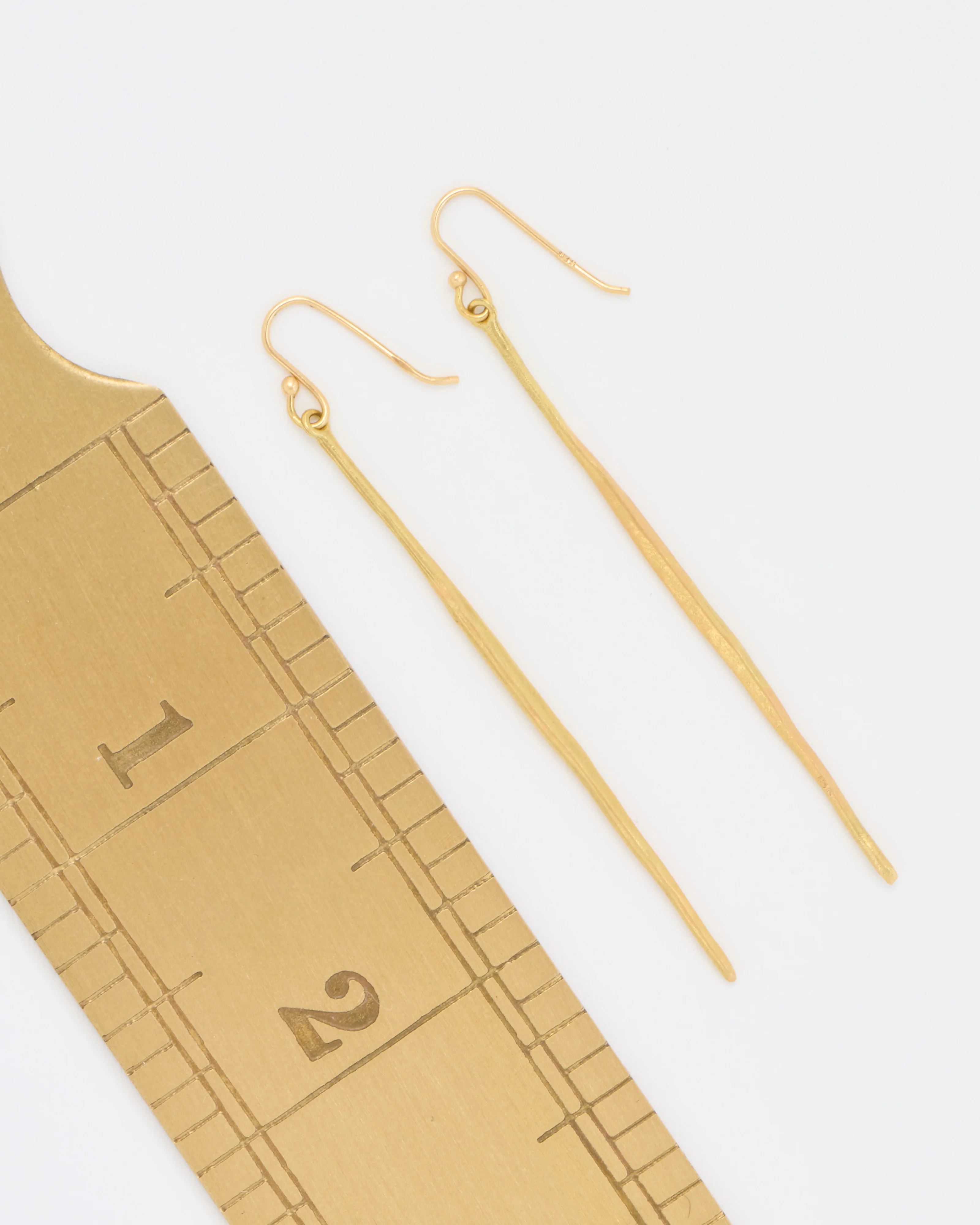 18k gold matchstick dangle earring - Image 6