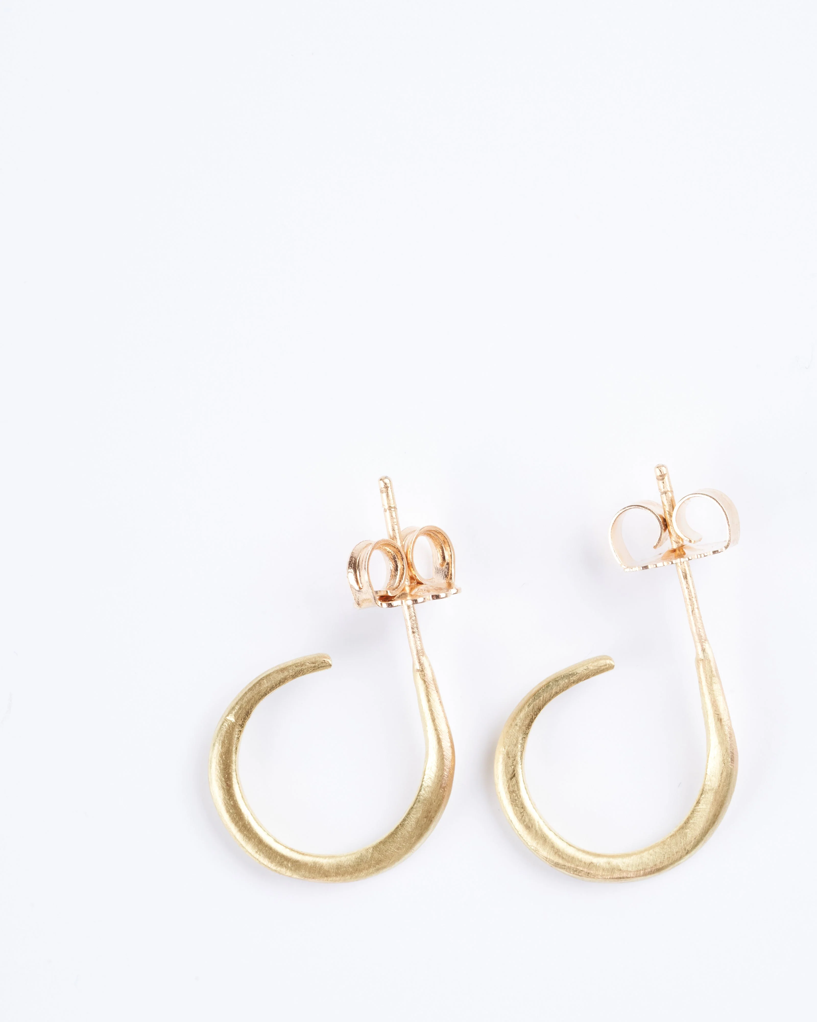 18k mini dig earrings - Image 3