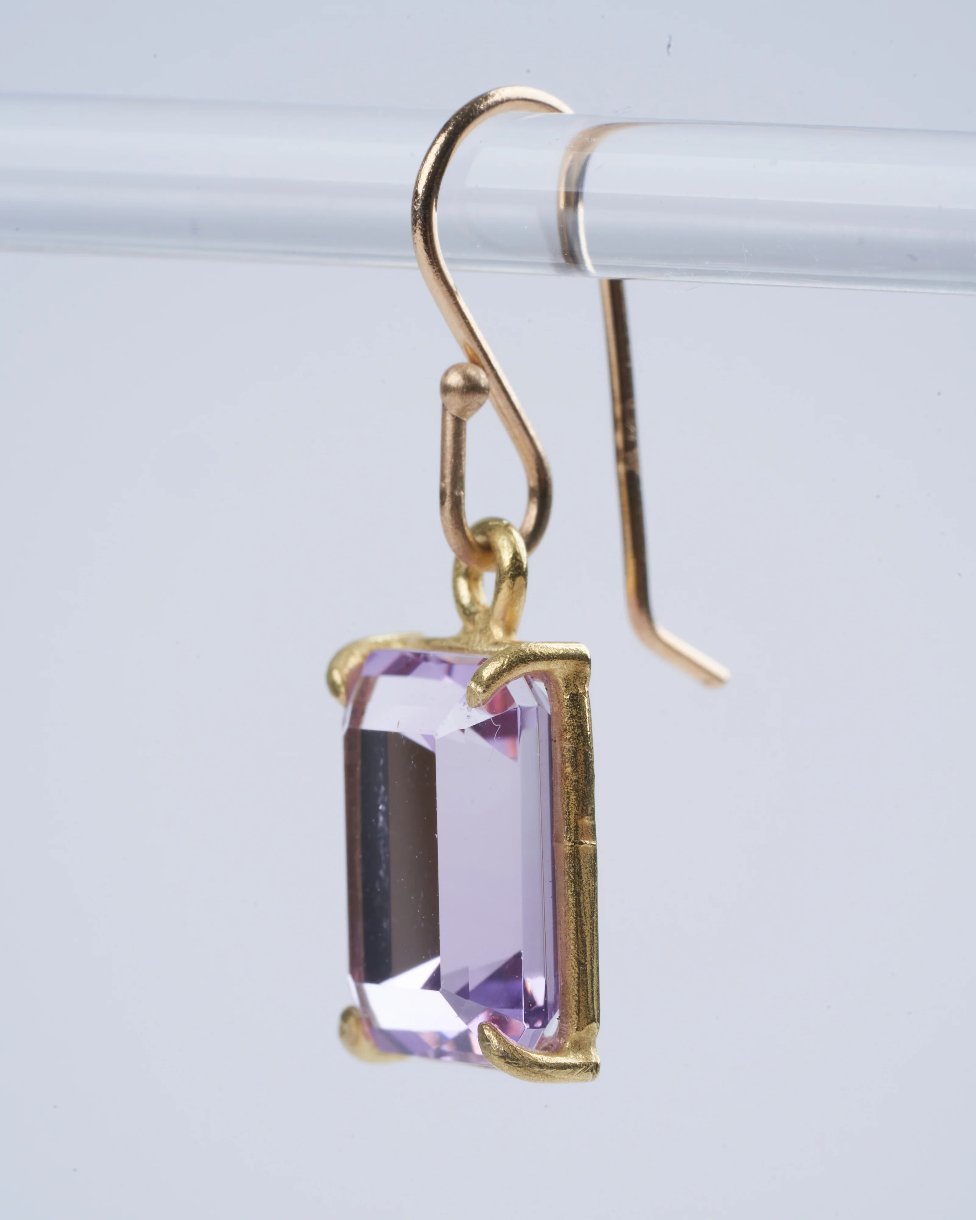 small emerald cut faceted lavender amethyst drops - gold - Image 4
