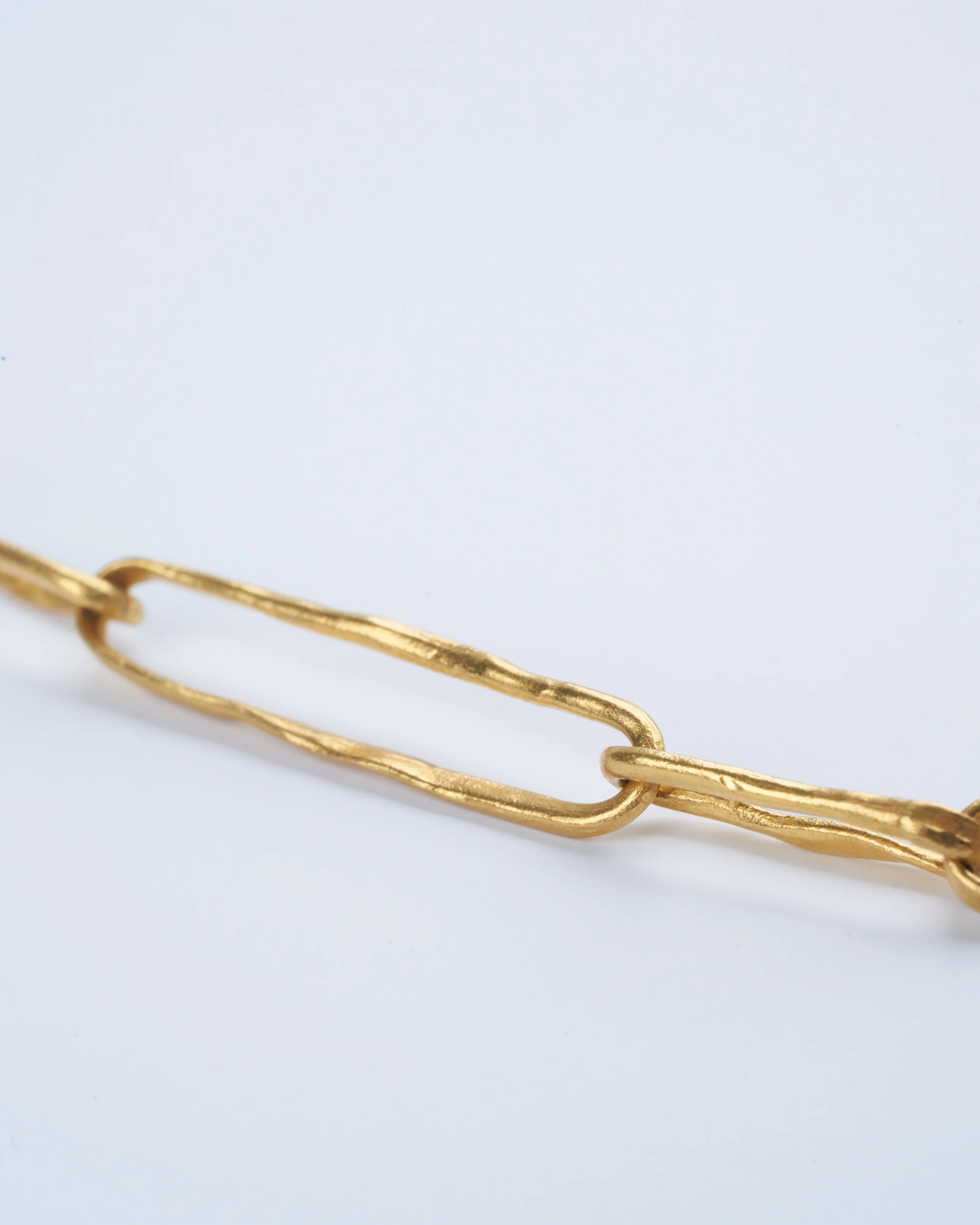 gold heavy box link chain- gold/ pearl - Image 5