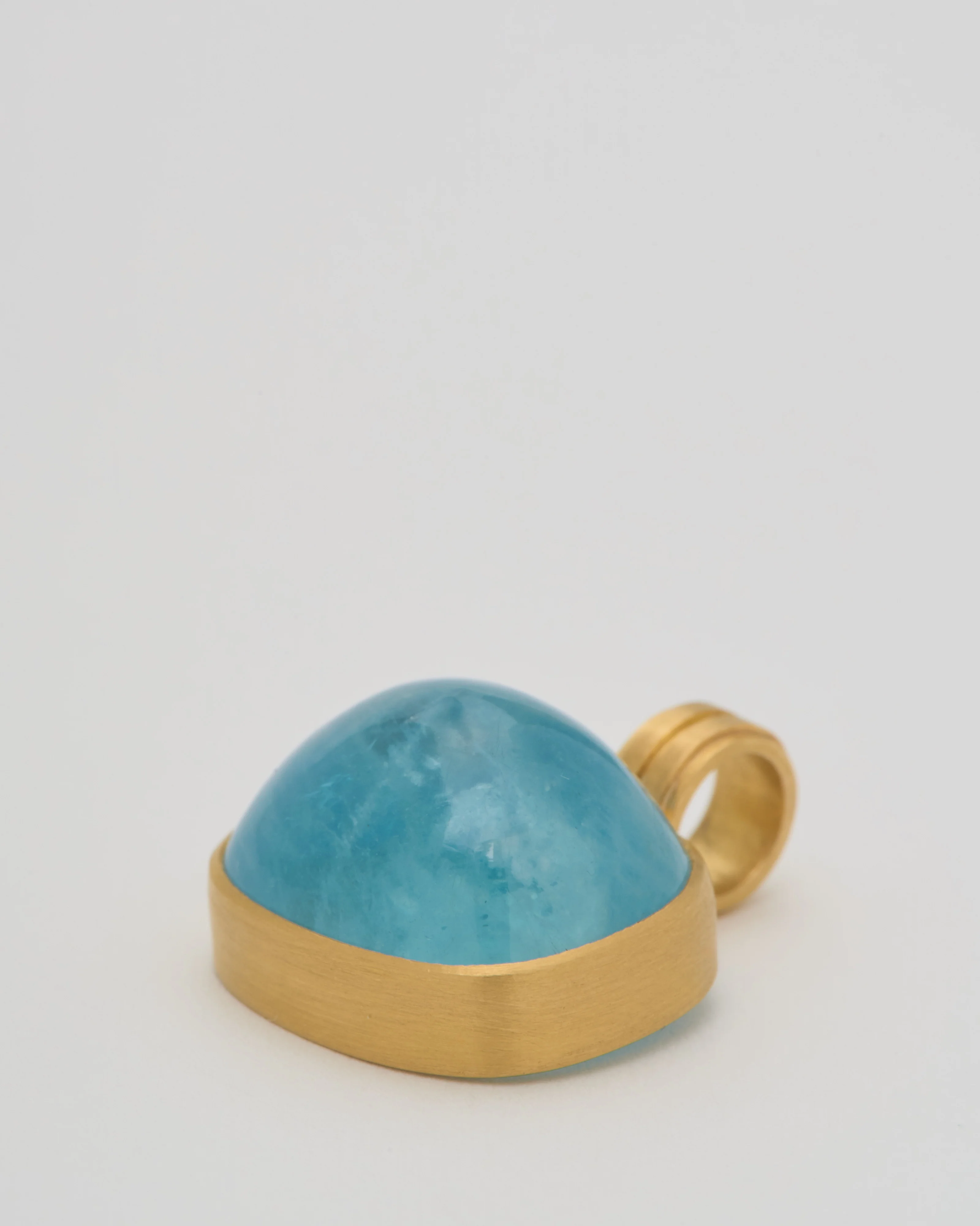 aquamarine cabochon pendant - Image 4