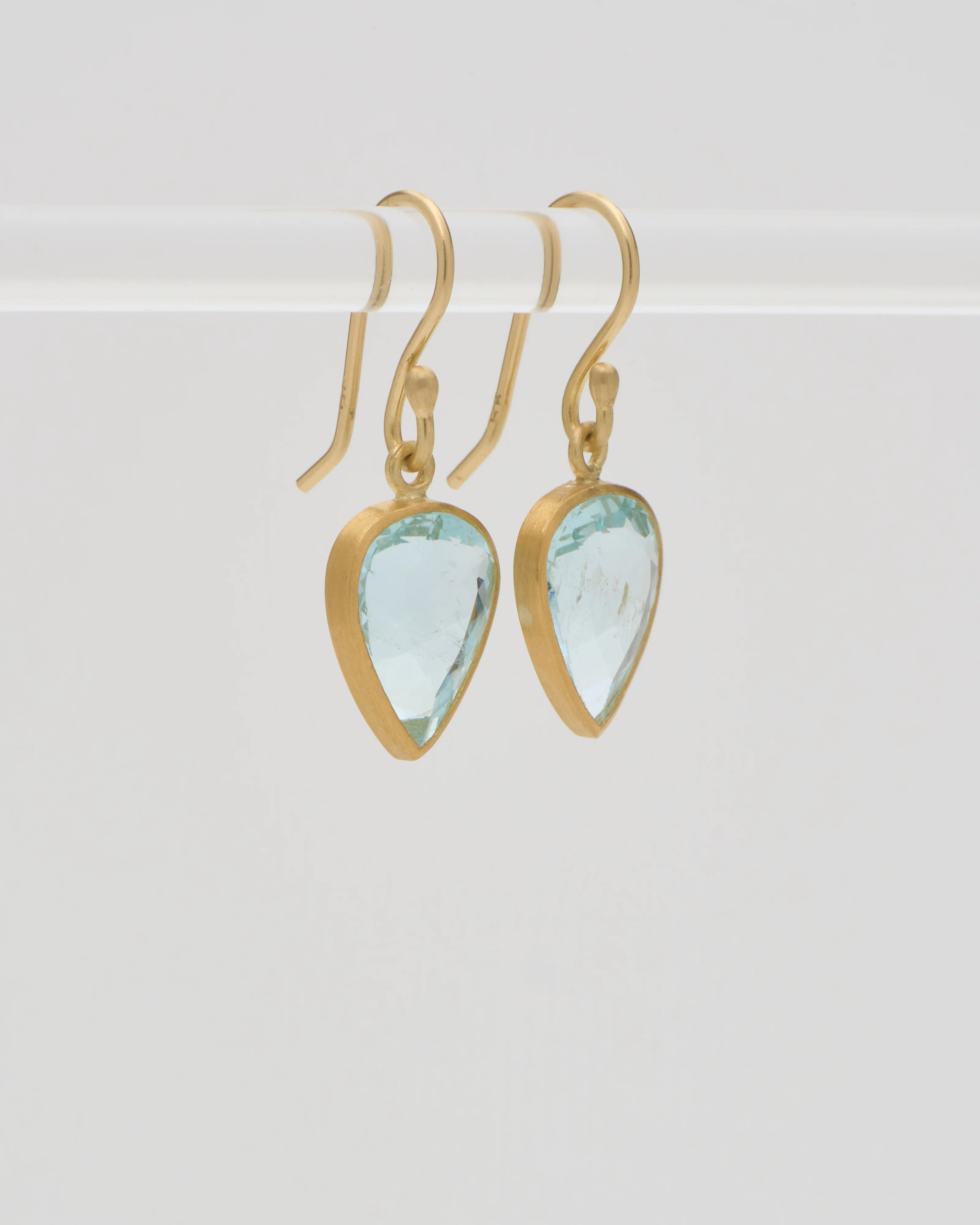 aquamarine faceted teardrop earrings - Image 5