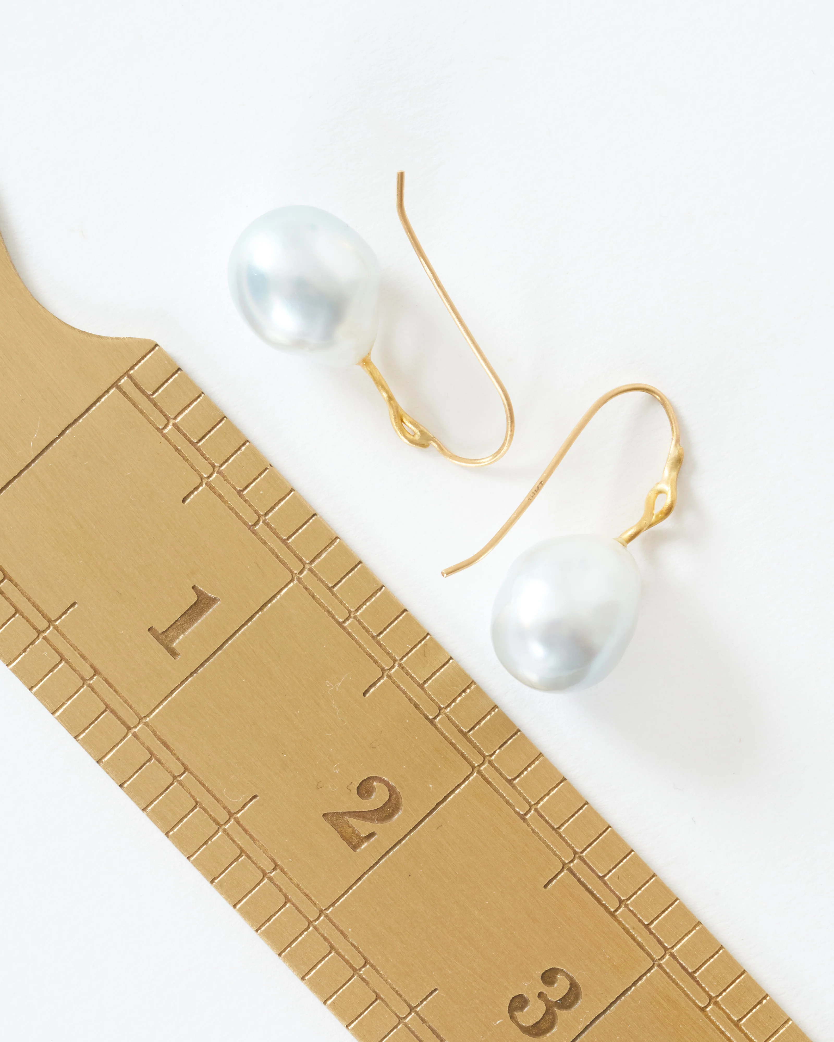 baroque pearl teardrop earrings - Image 5