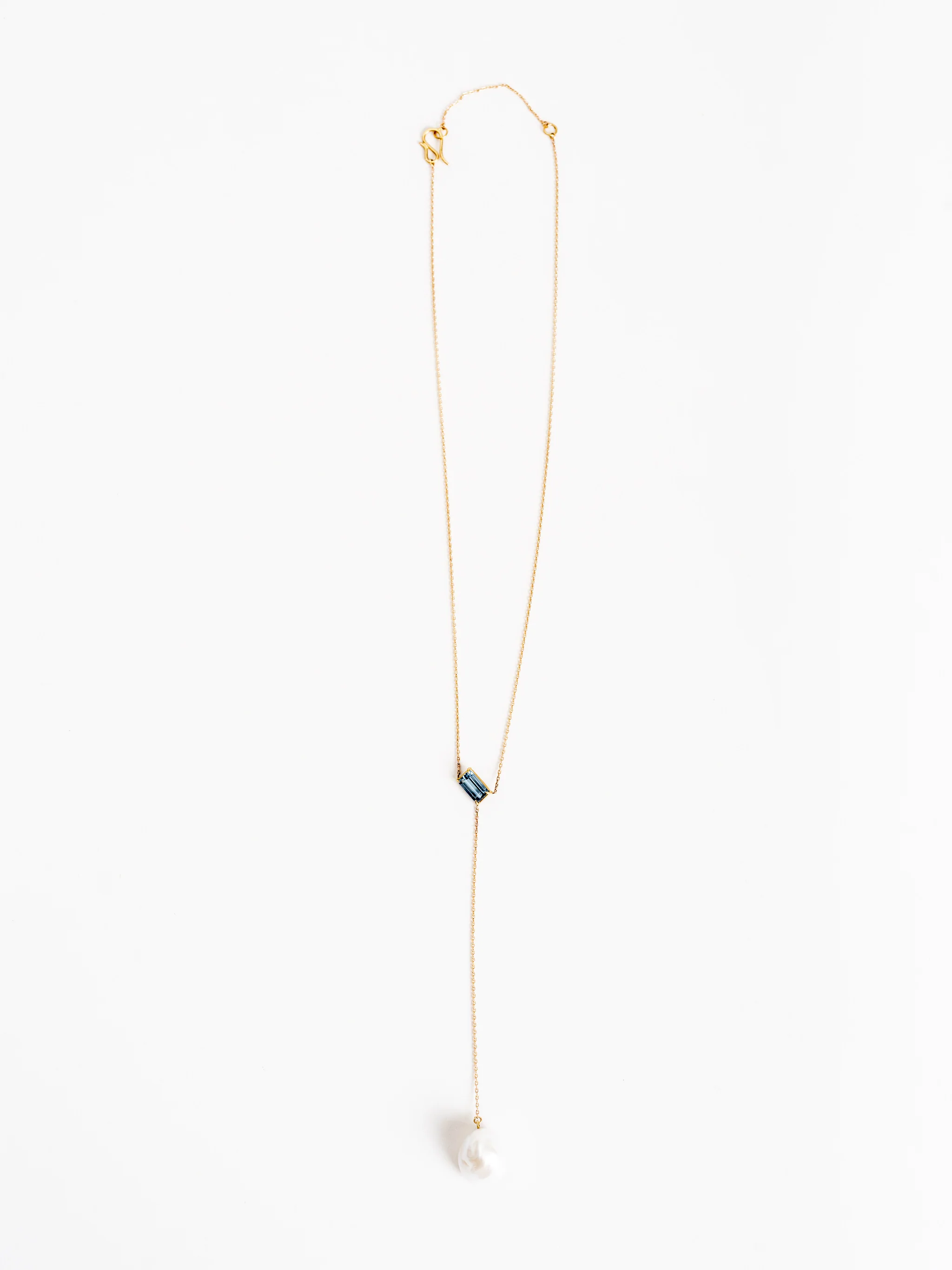 blue tourmaline & pearl Y necklace