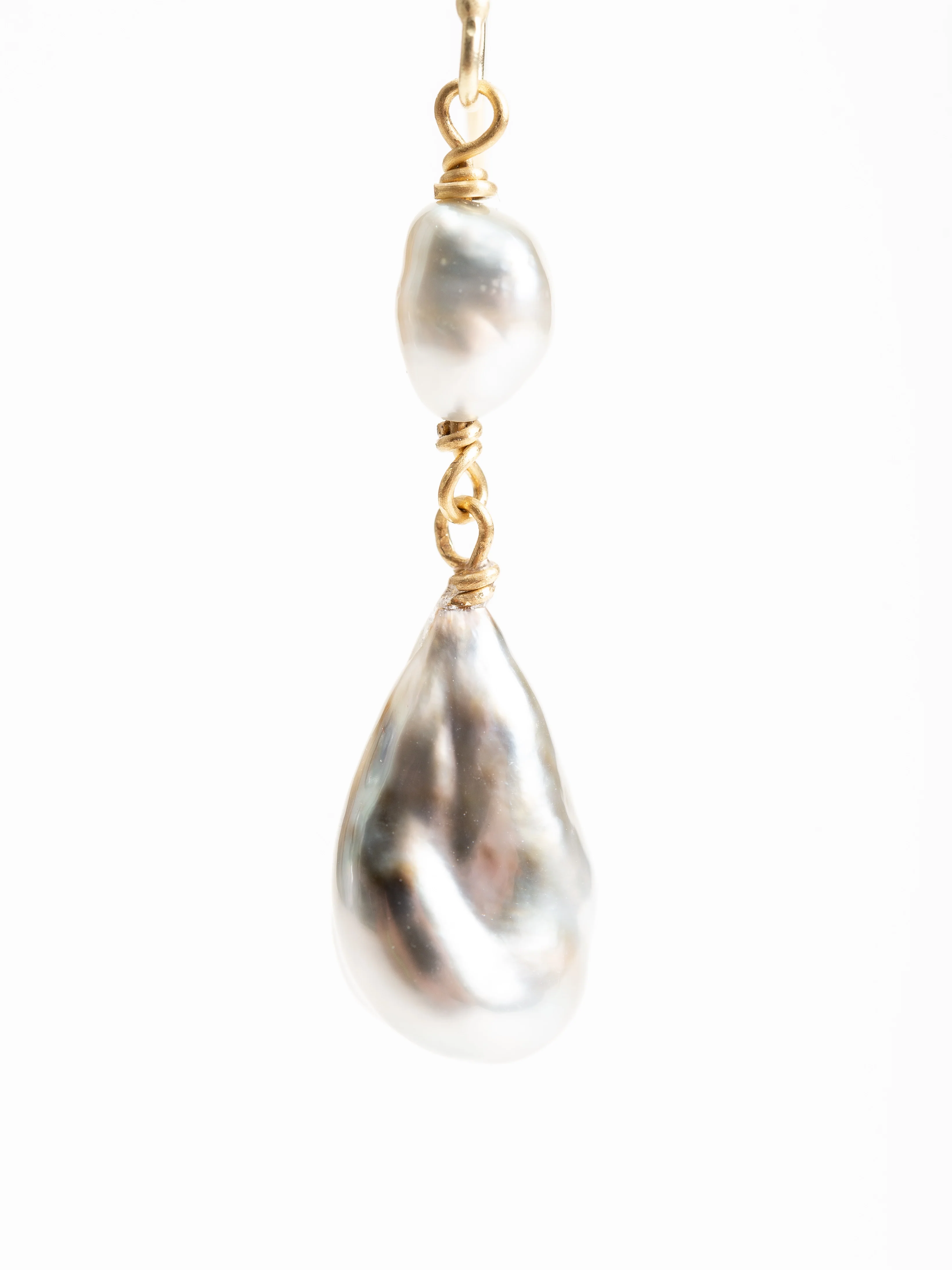 double keshi pearl drop earrings - Image 3