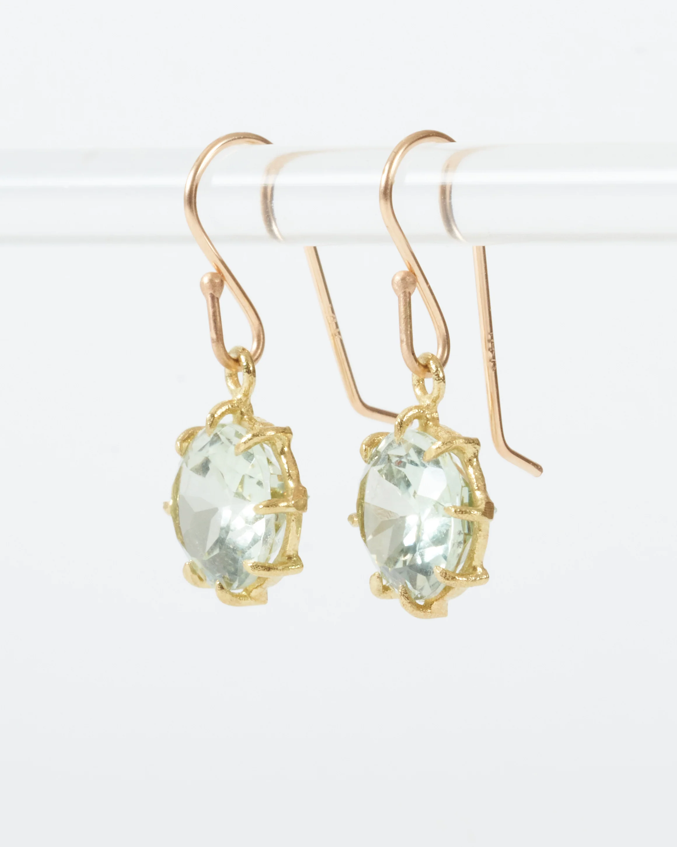 faceted oval amethyst drop small earring - Image 2