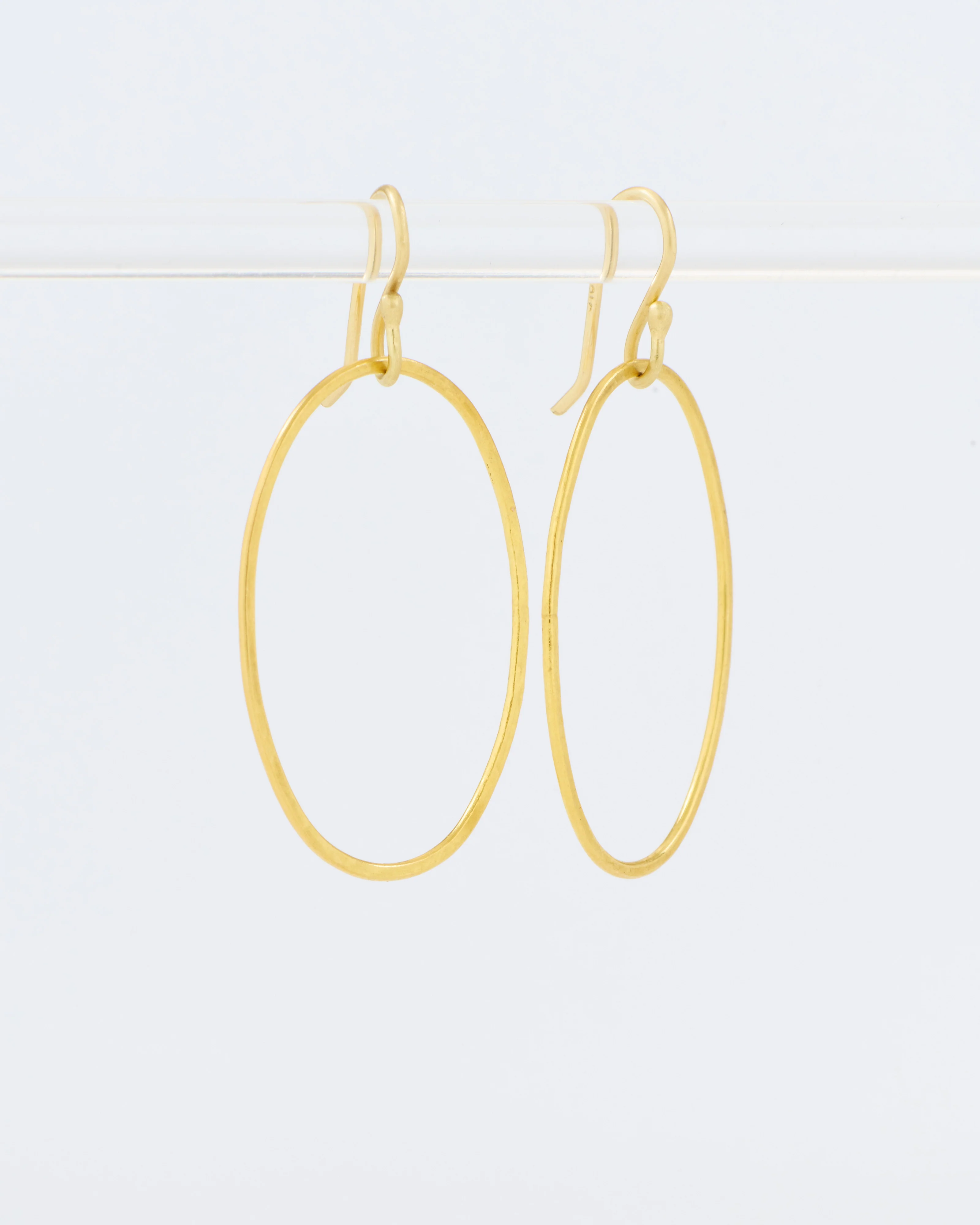 gold small oval forward facing hoops - Image 2