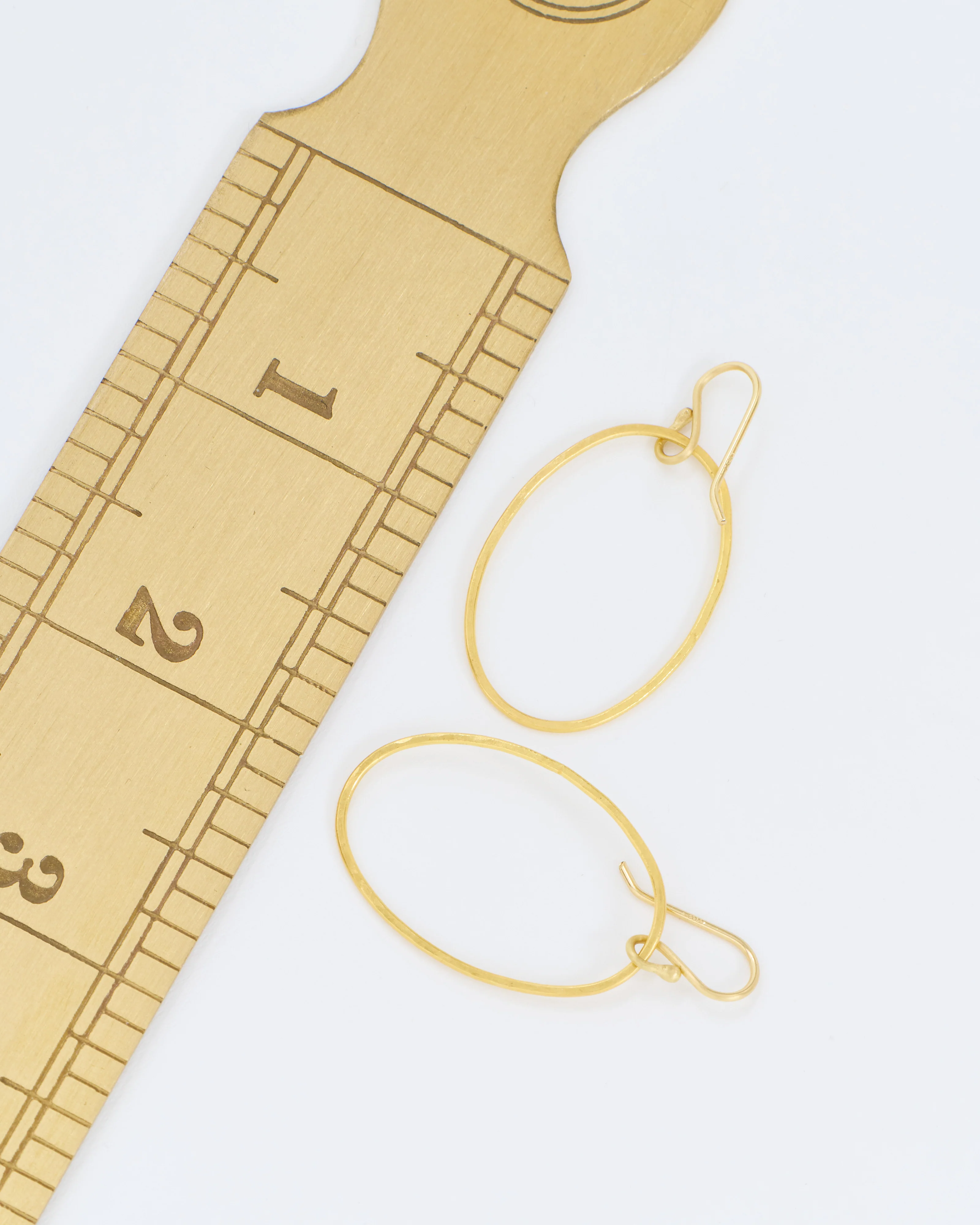 gold small oval forward facing hoops - Image 6