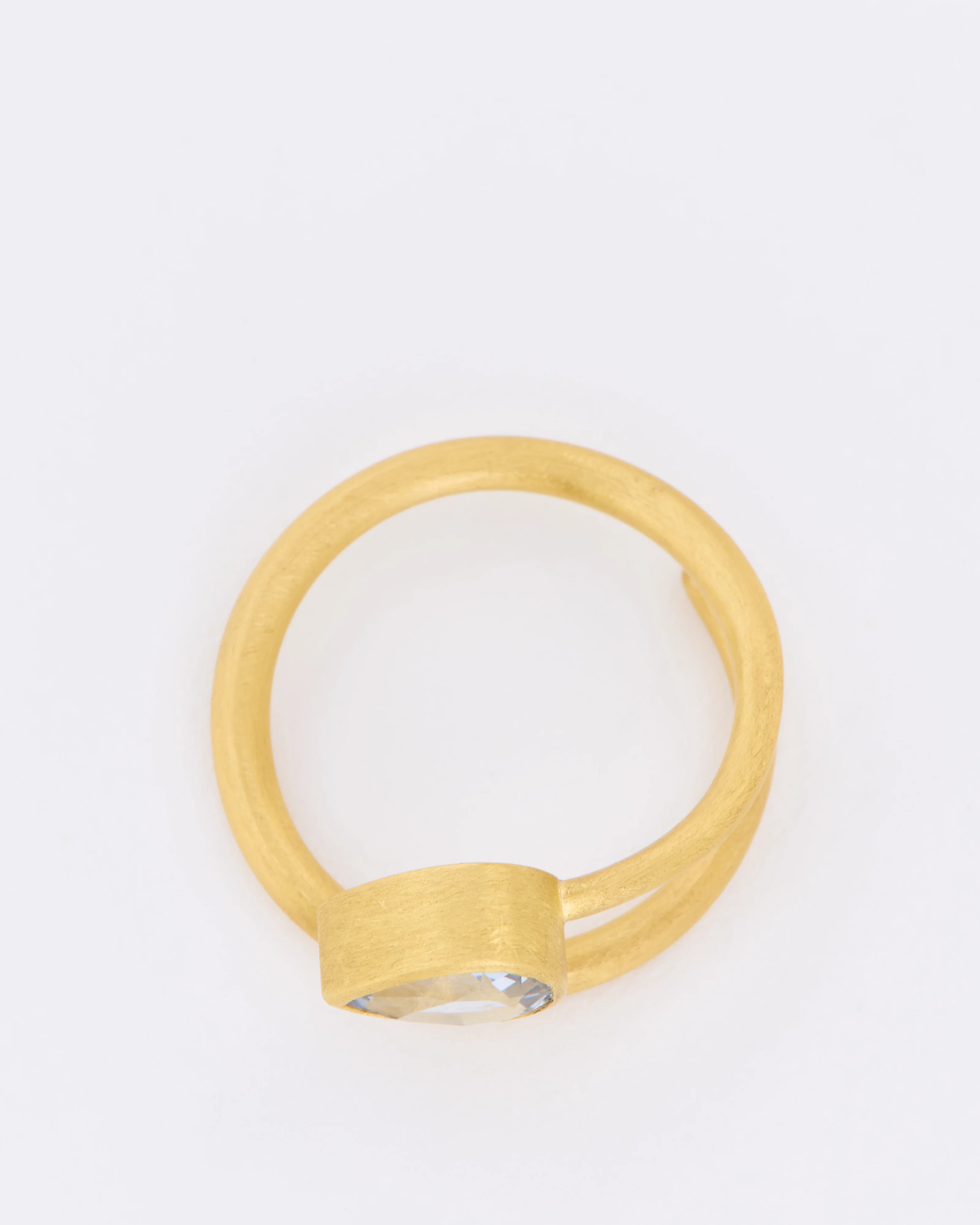 gold thick and thin wrap band w/ sapphire - Image 7