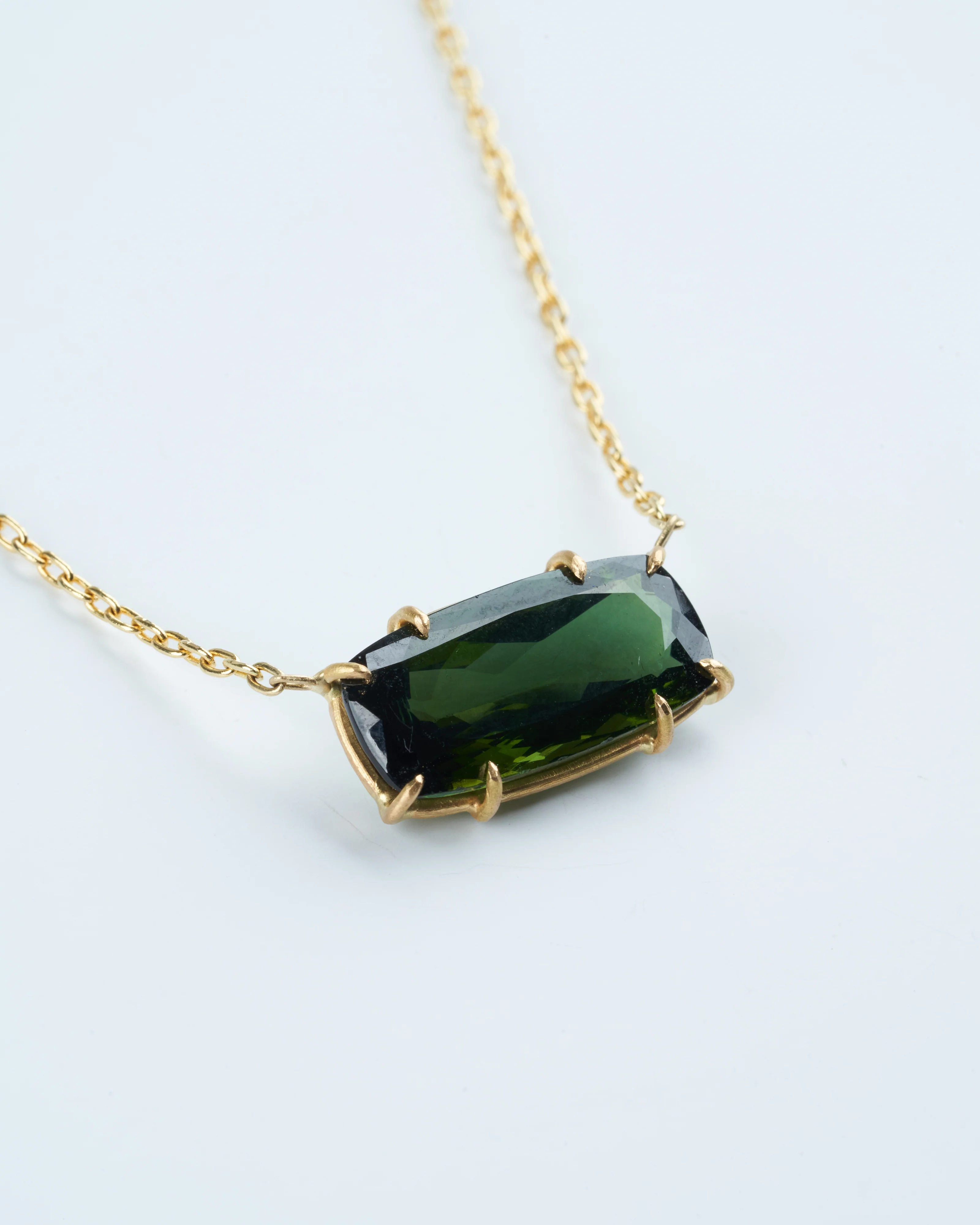 green tourmaline cushion cut gem necklace - green/ gold - Image 2
