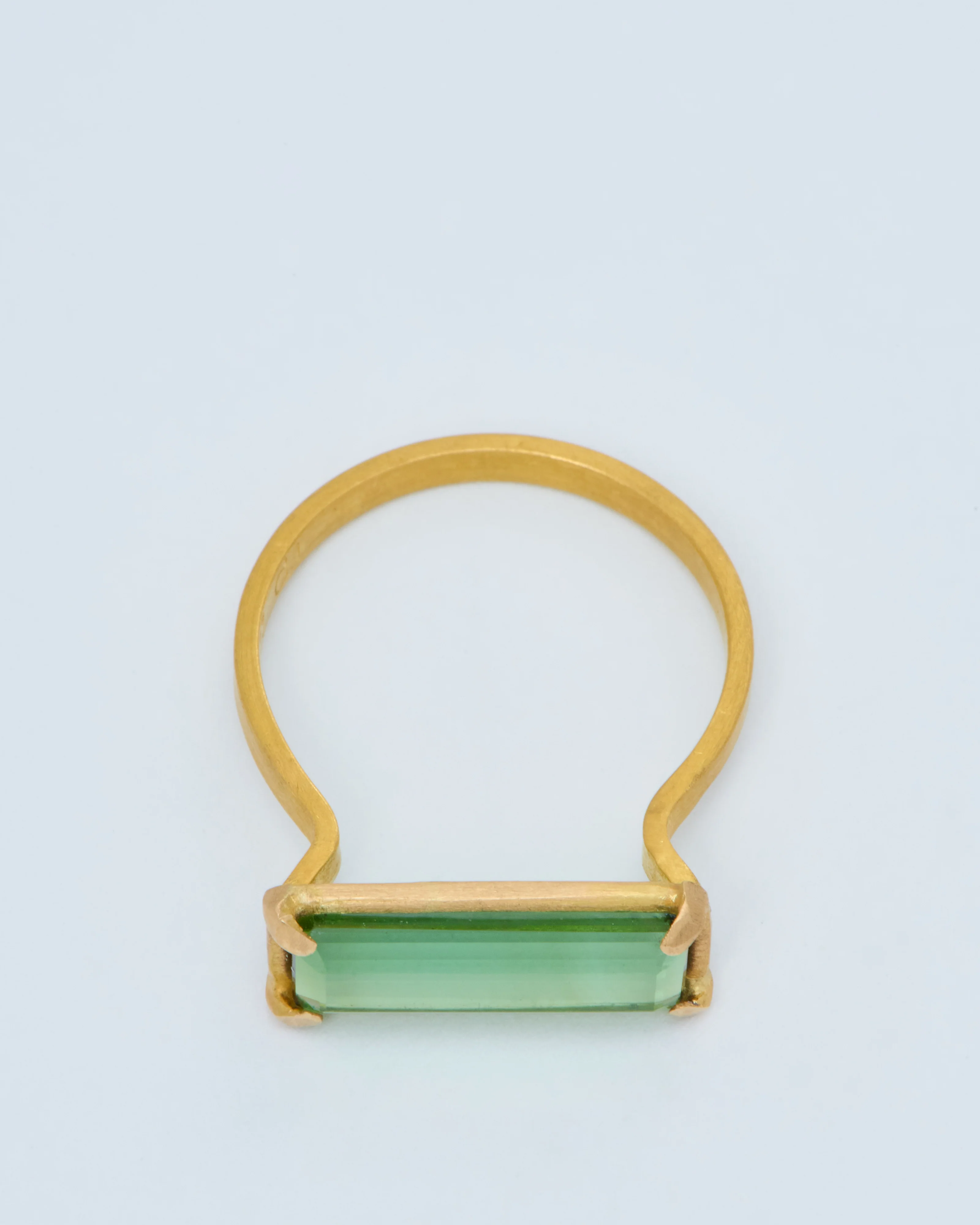 green tourmaline east west ring - Image 4