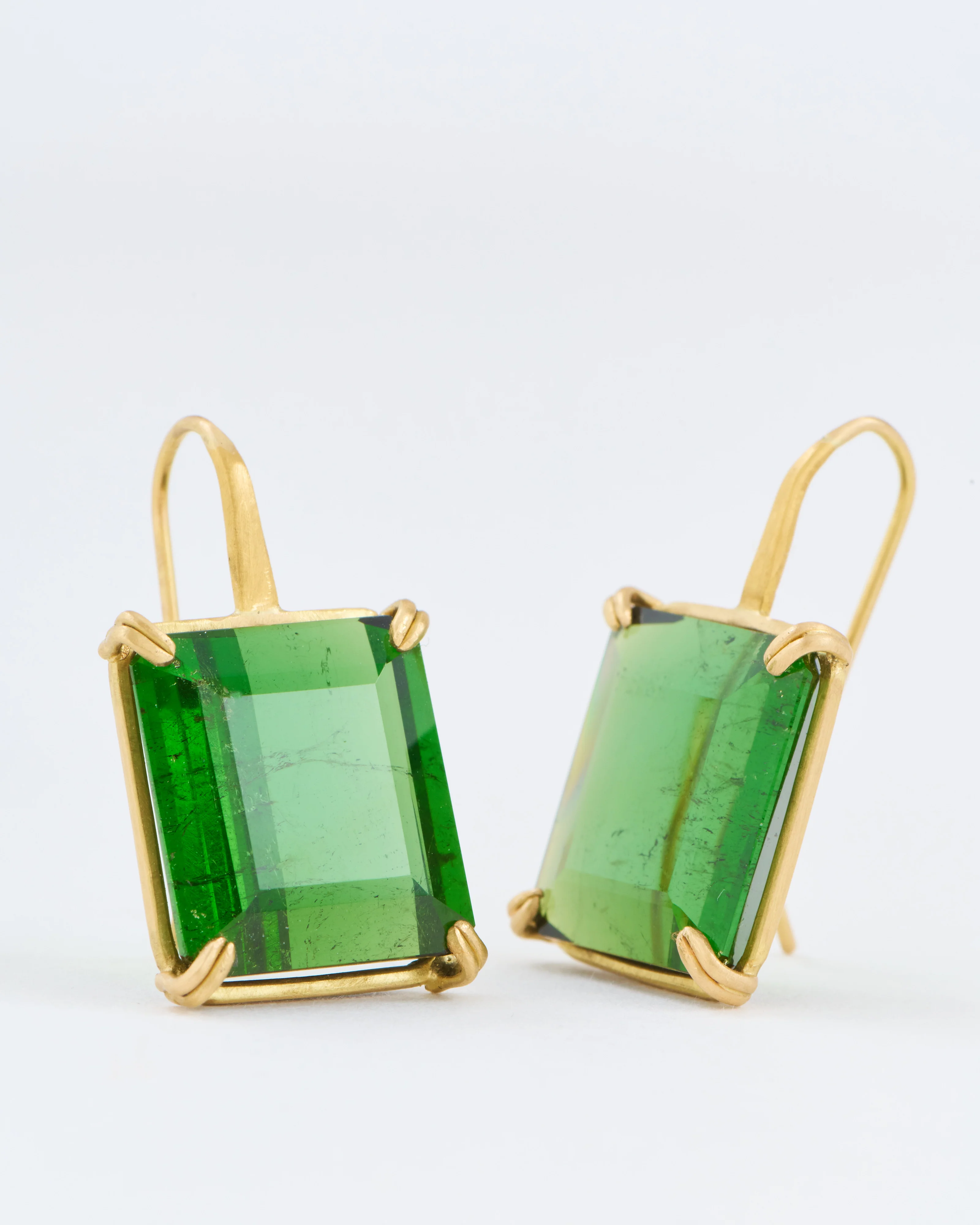 green tourmaline emerald cut cube gemstone earrings - Image 5