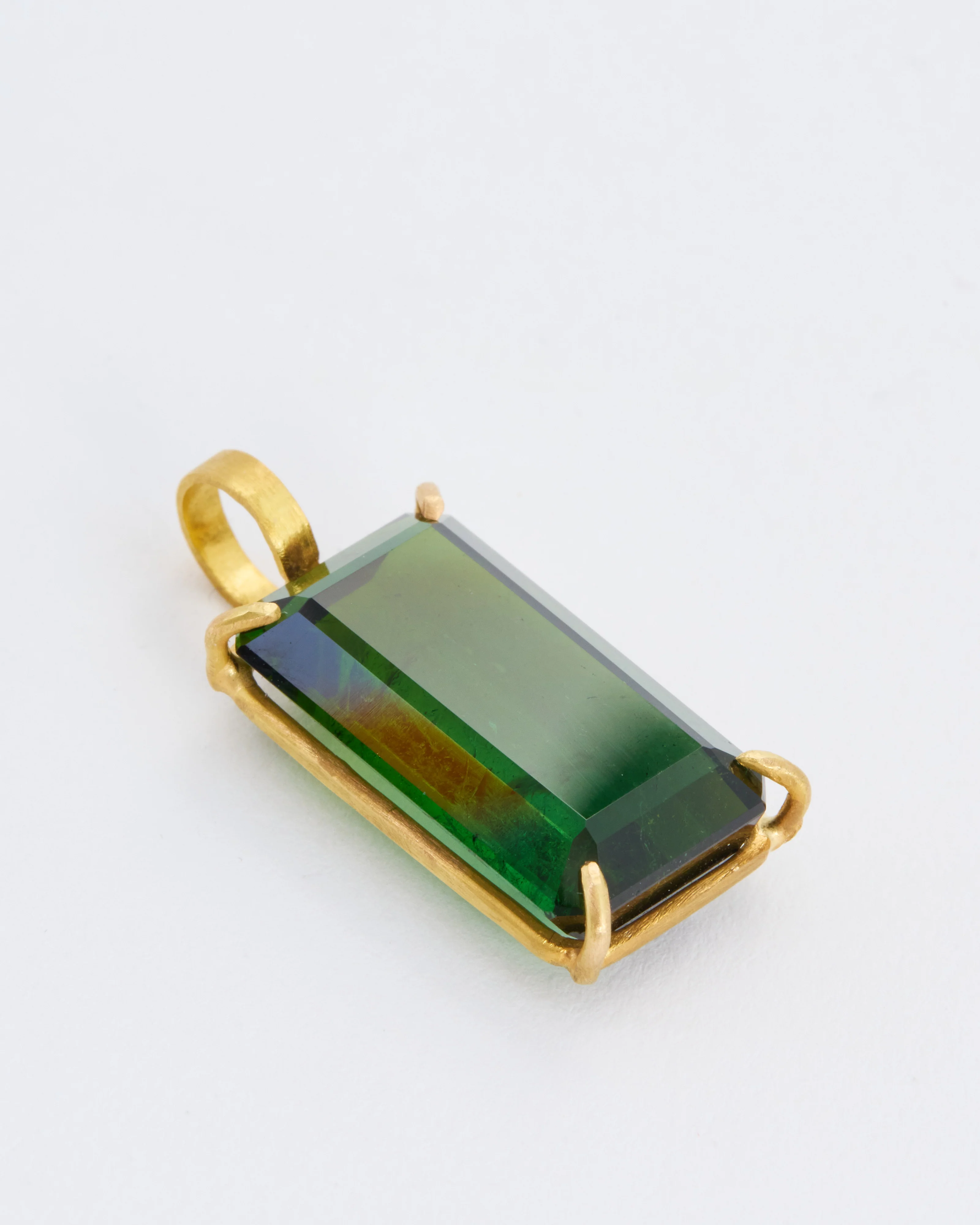 green tourmaline emerald cut pendant - Image 4